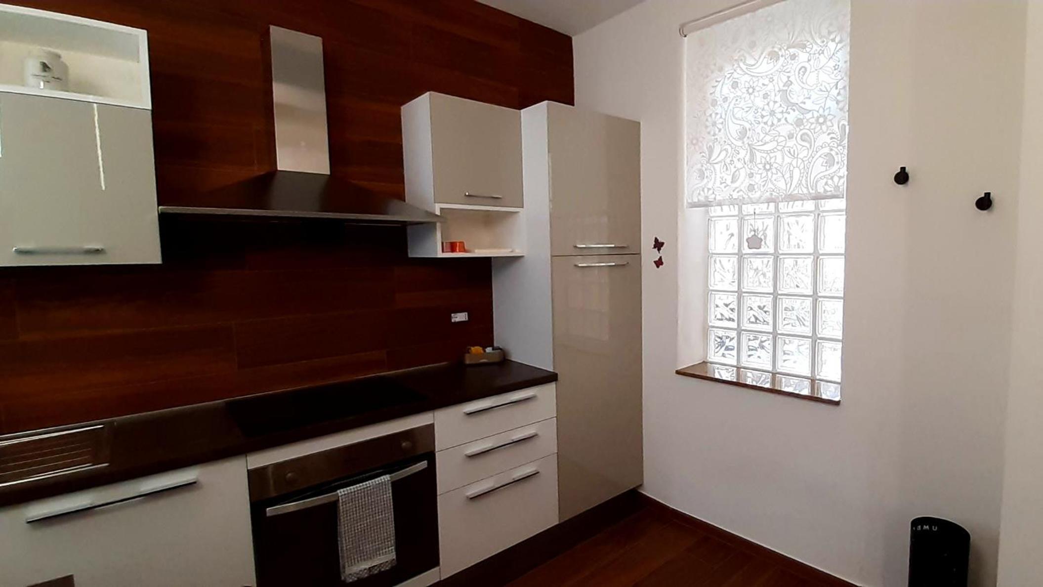One-Bedroom Apartment - Photo 14