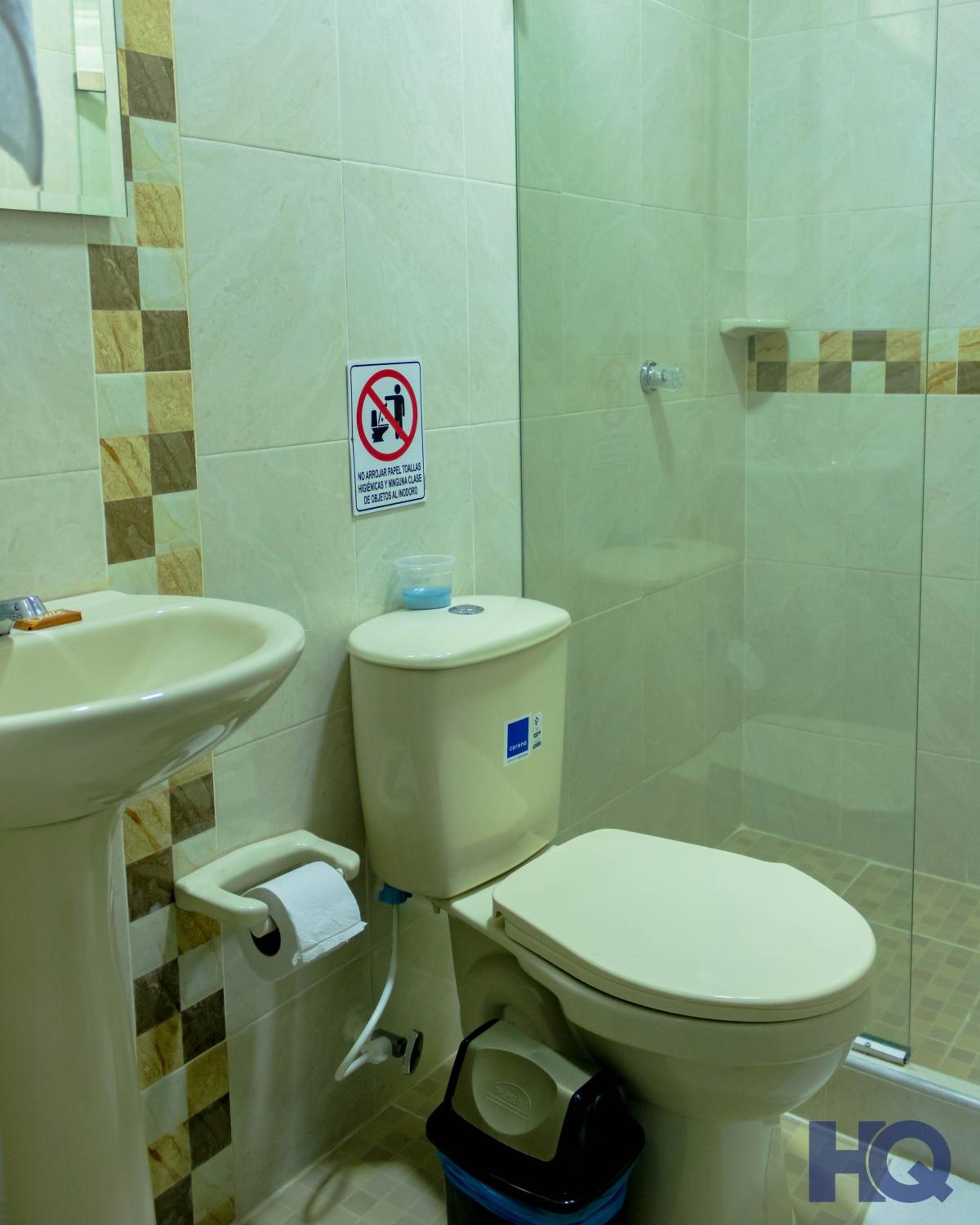 Single Room photo 3