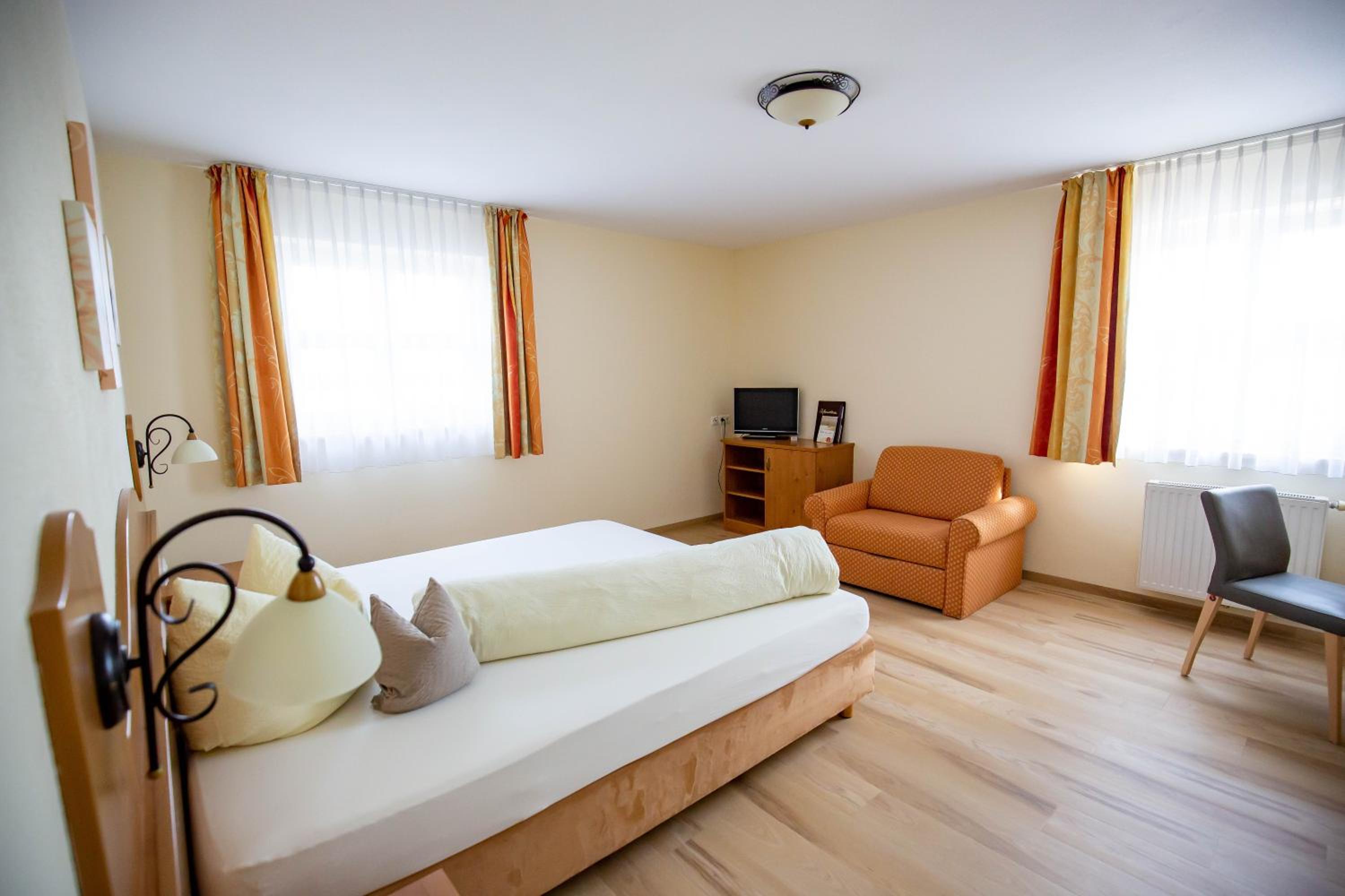 Double Room photo 2