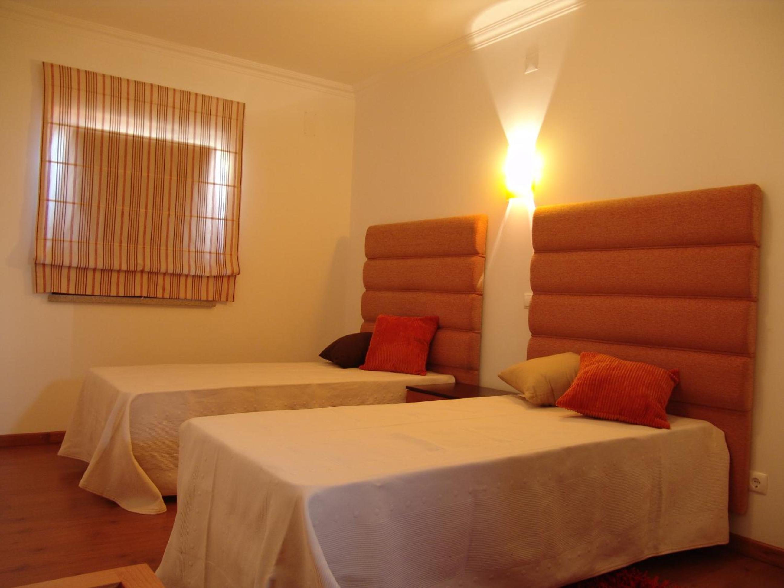 Double or Twin Room - Photo 7