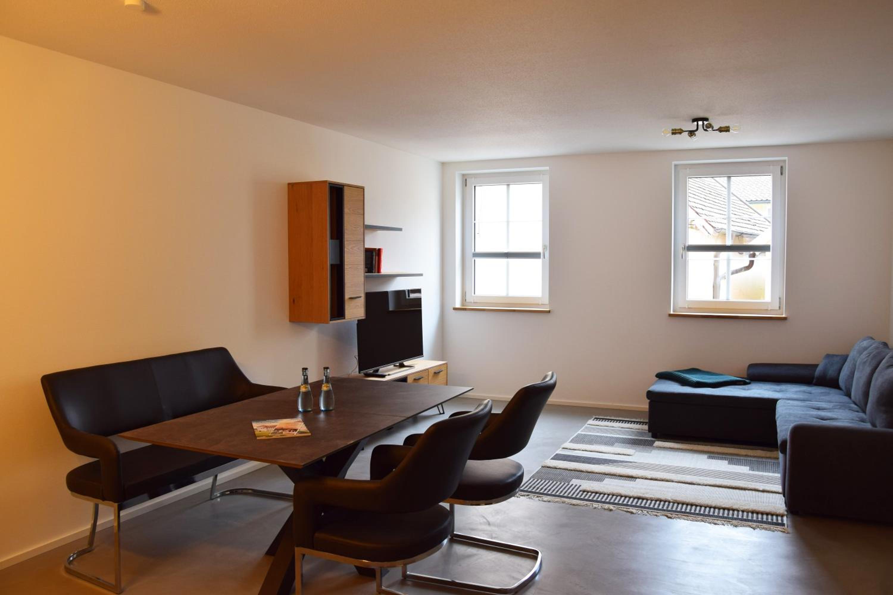 One-Bedroom Apartment photo 2