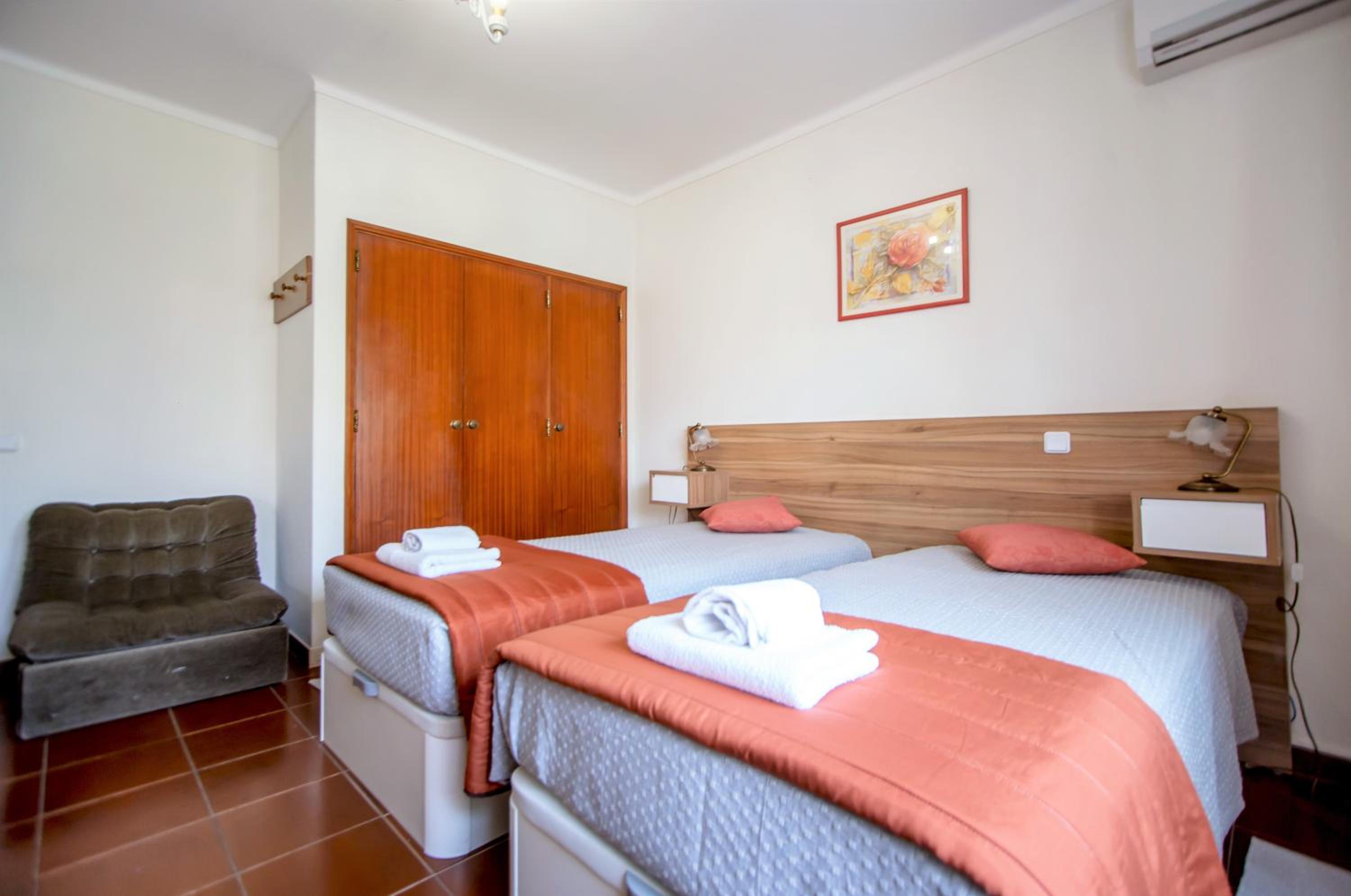 Apartamento T0