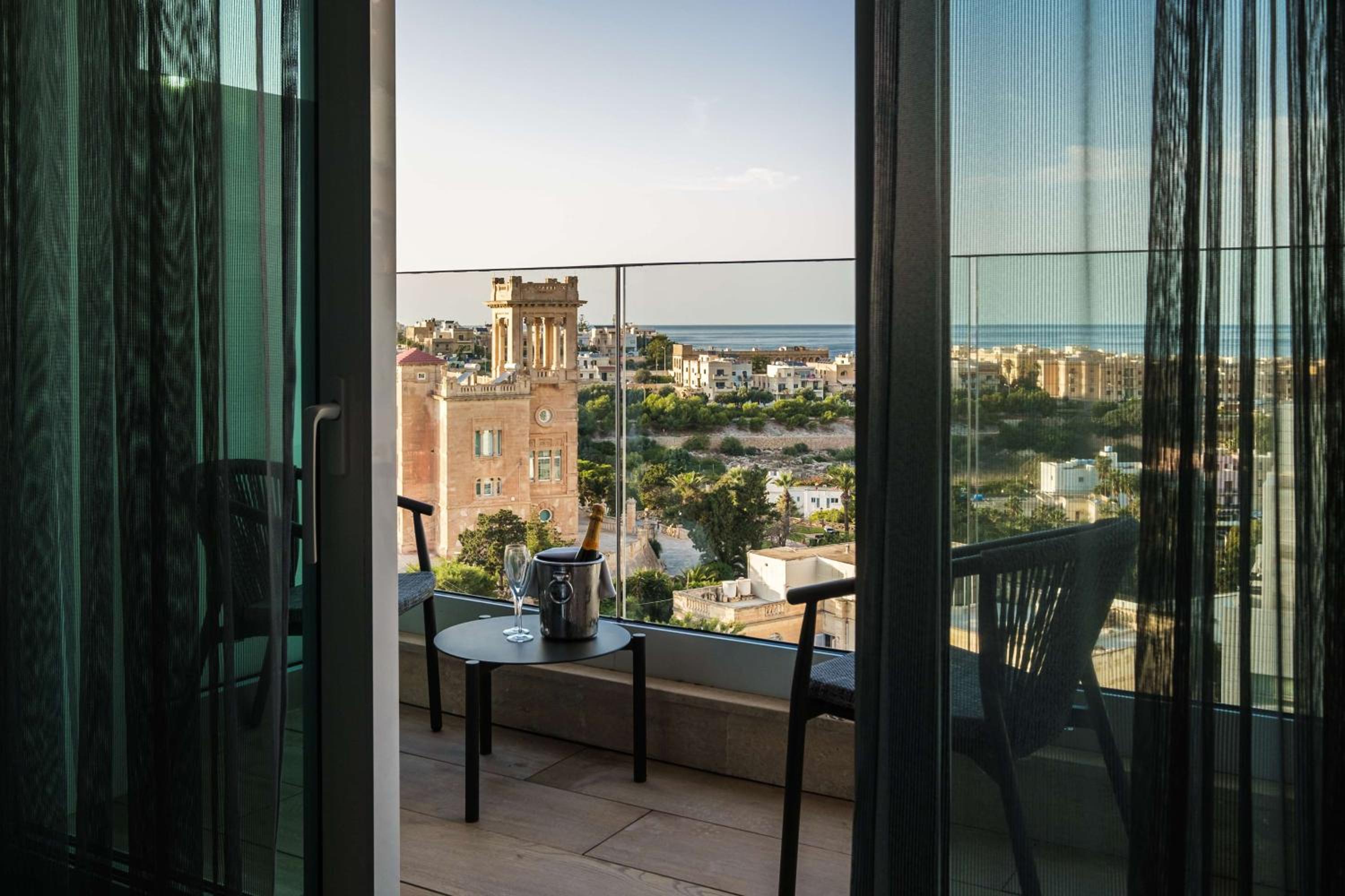 Ambassador Suite mit Meerblick