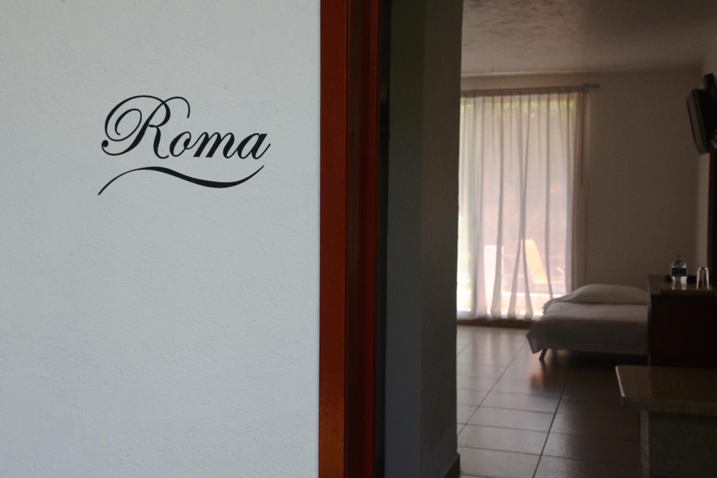 Suite with Balcony photo 3