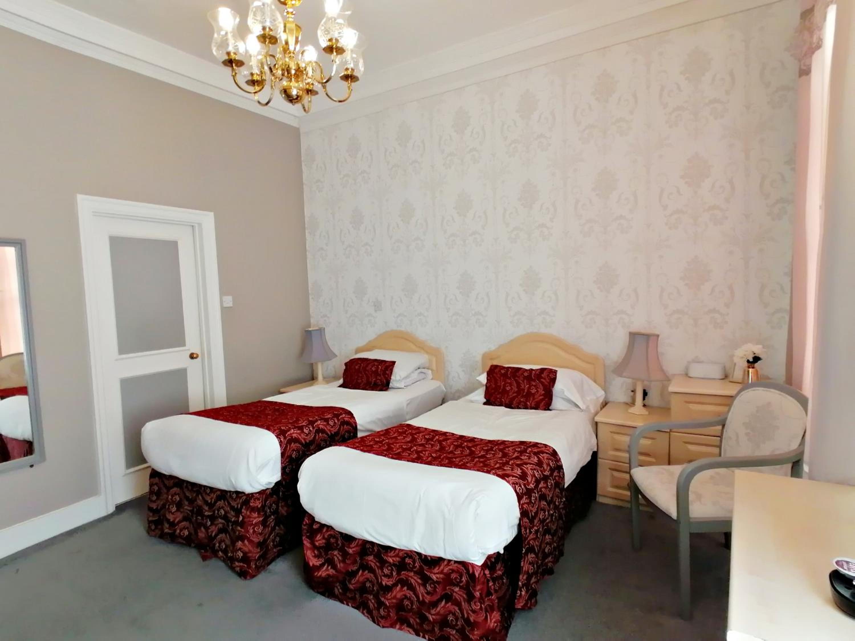 Large Twin Room