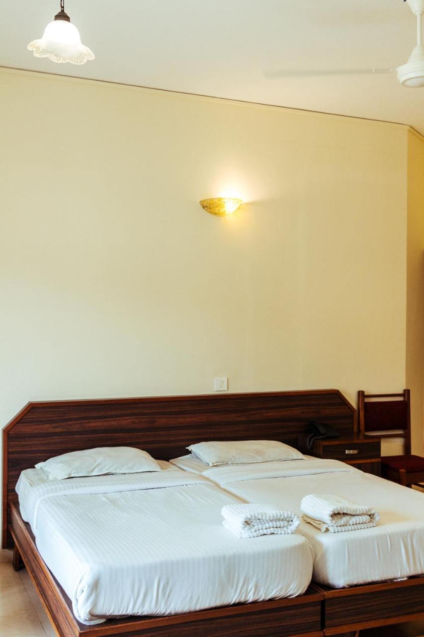 Deluxe Room - Photo 15