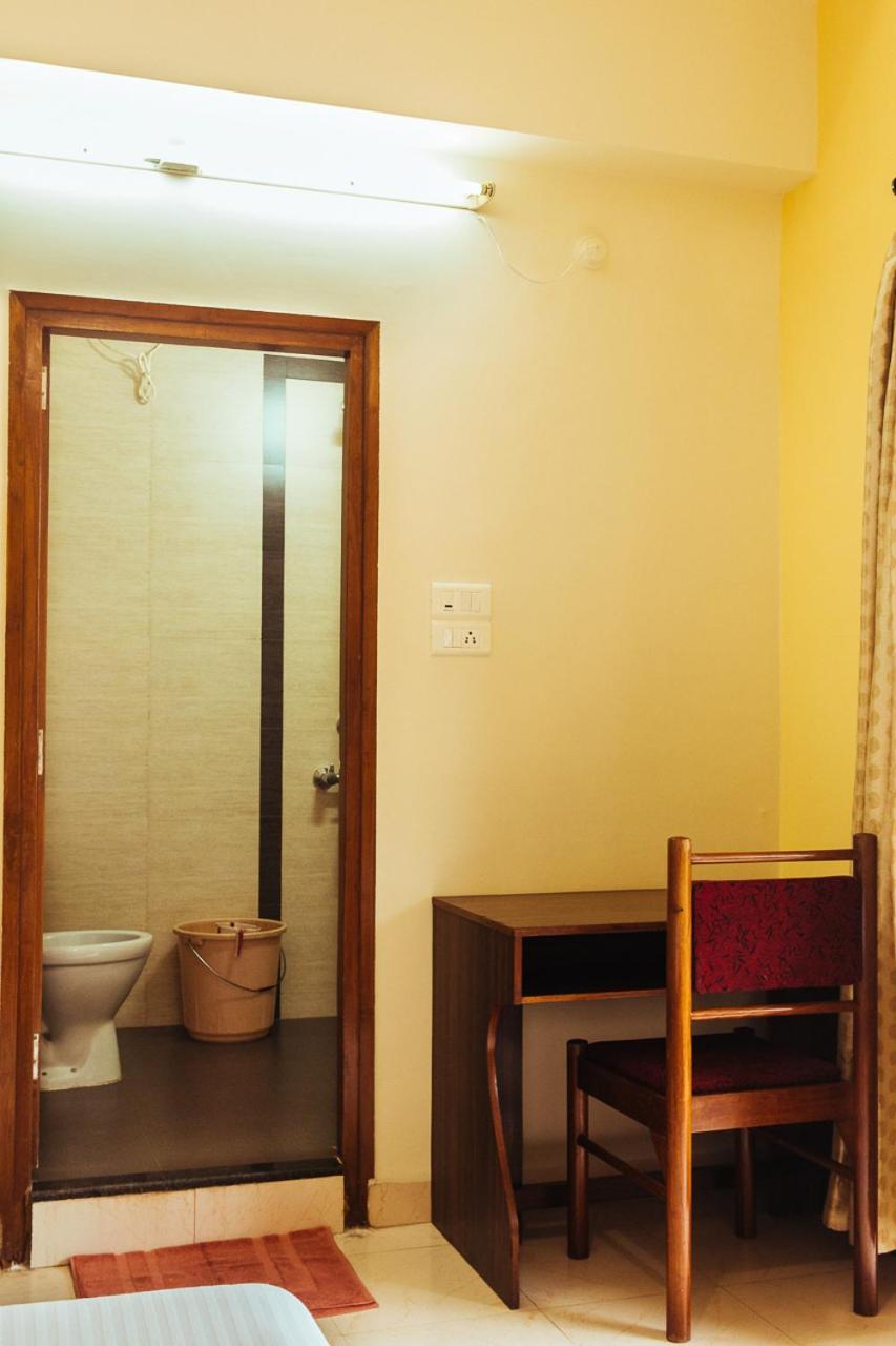 Deluxe Room - Photo 6
