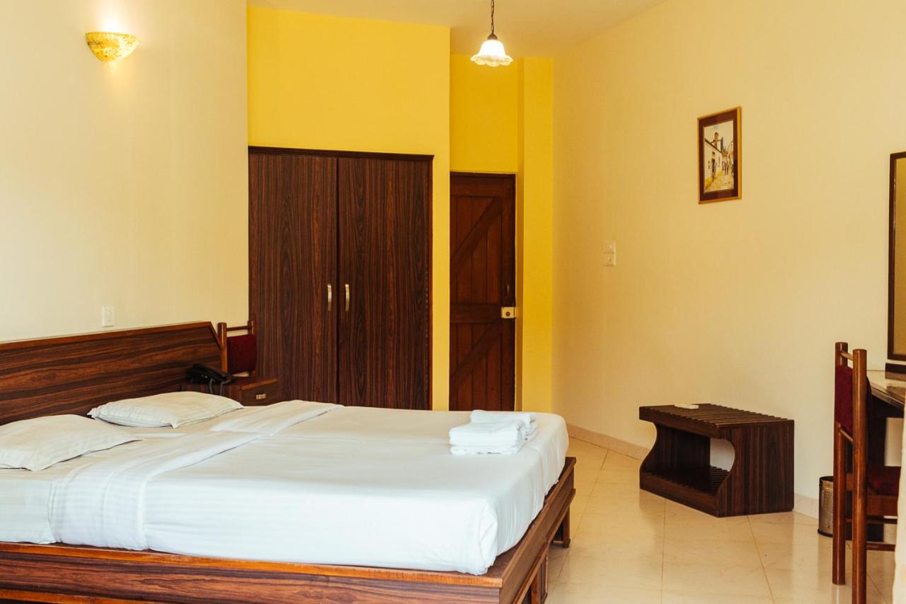 Deluxe Room - Photo 5
