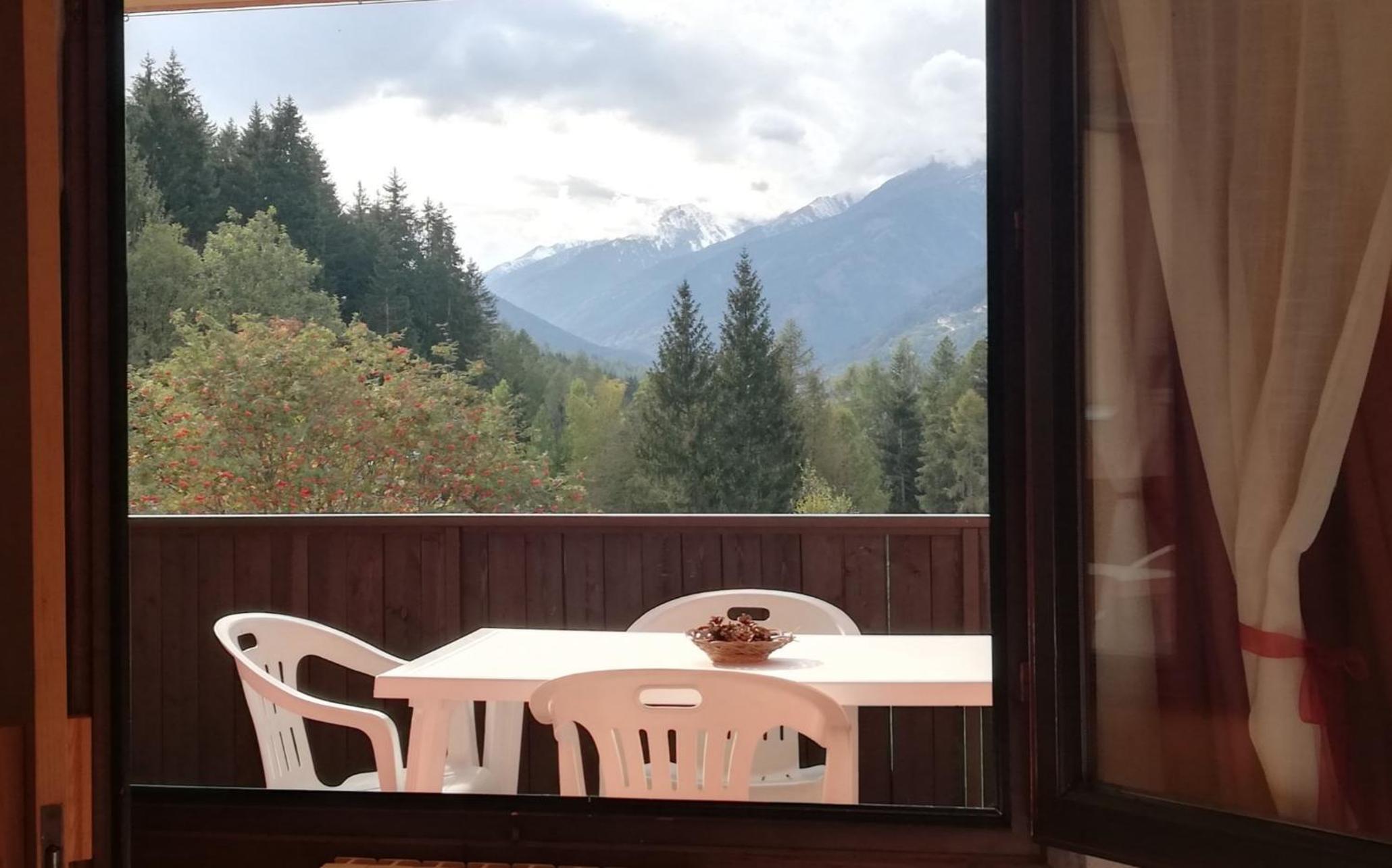 Studio with Balcony photo 3