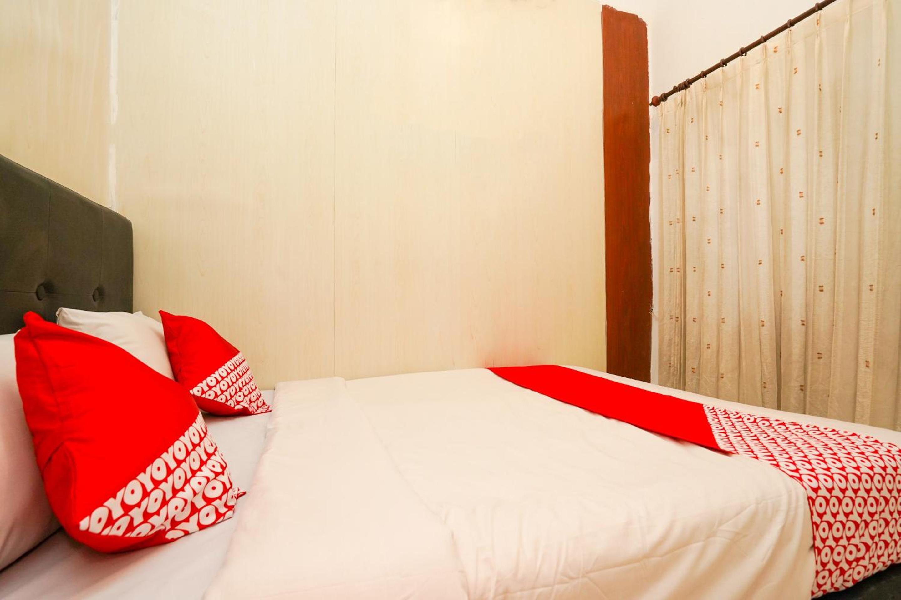 Standard Double Room - Photo 5