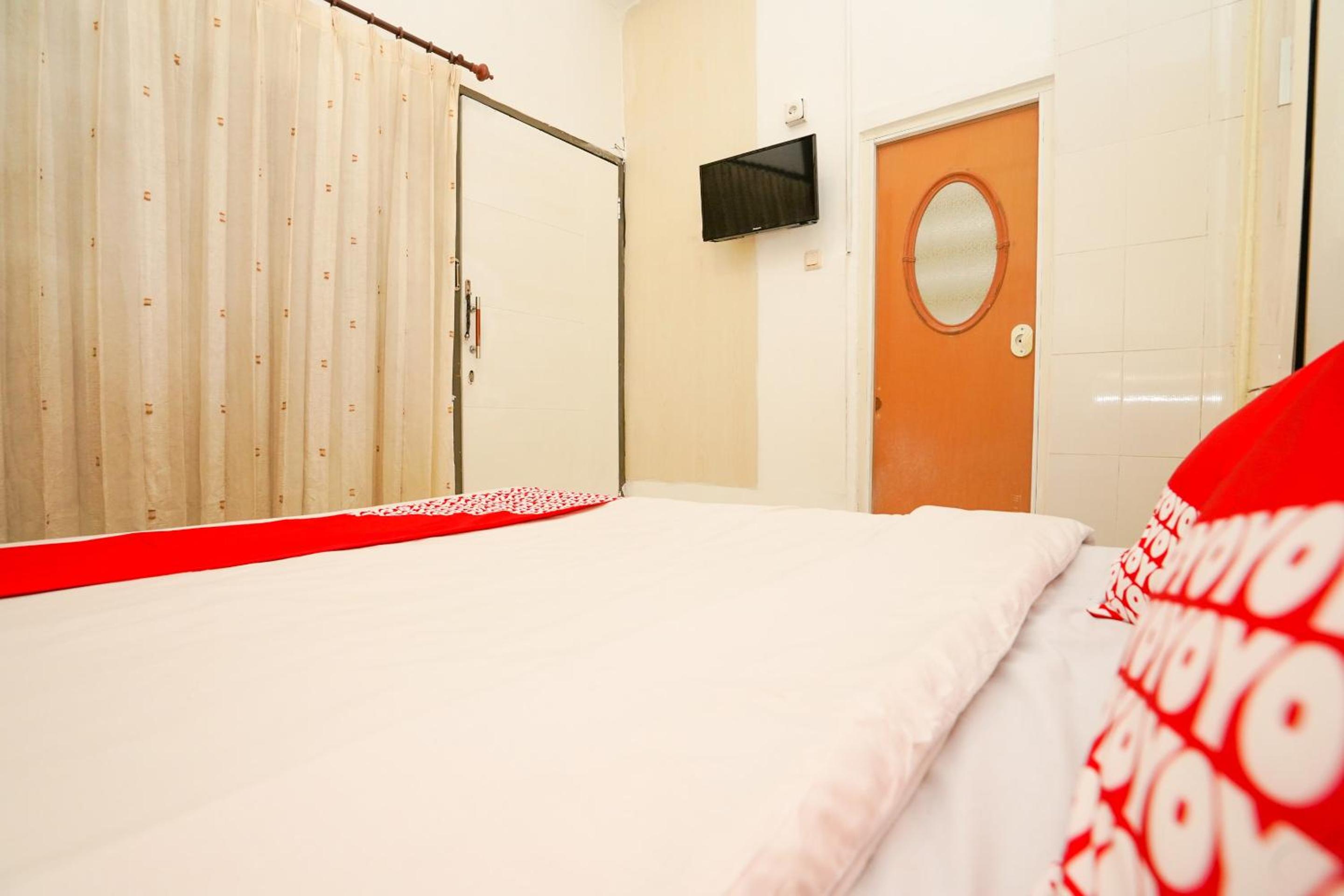 Standard Double Room - Photo 2