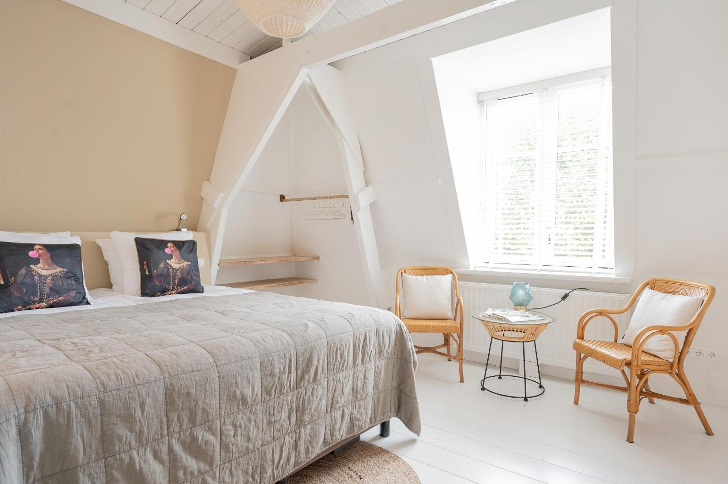 Double Room - Photo 20