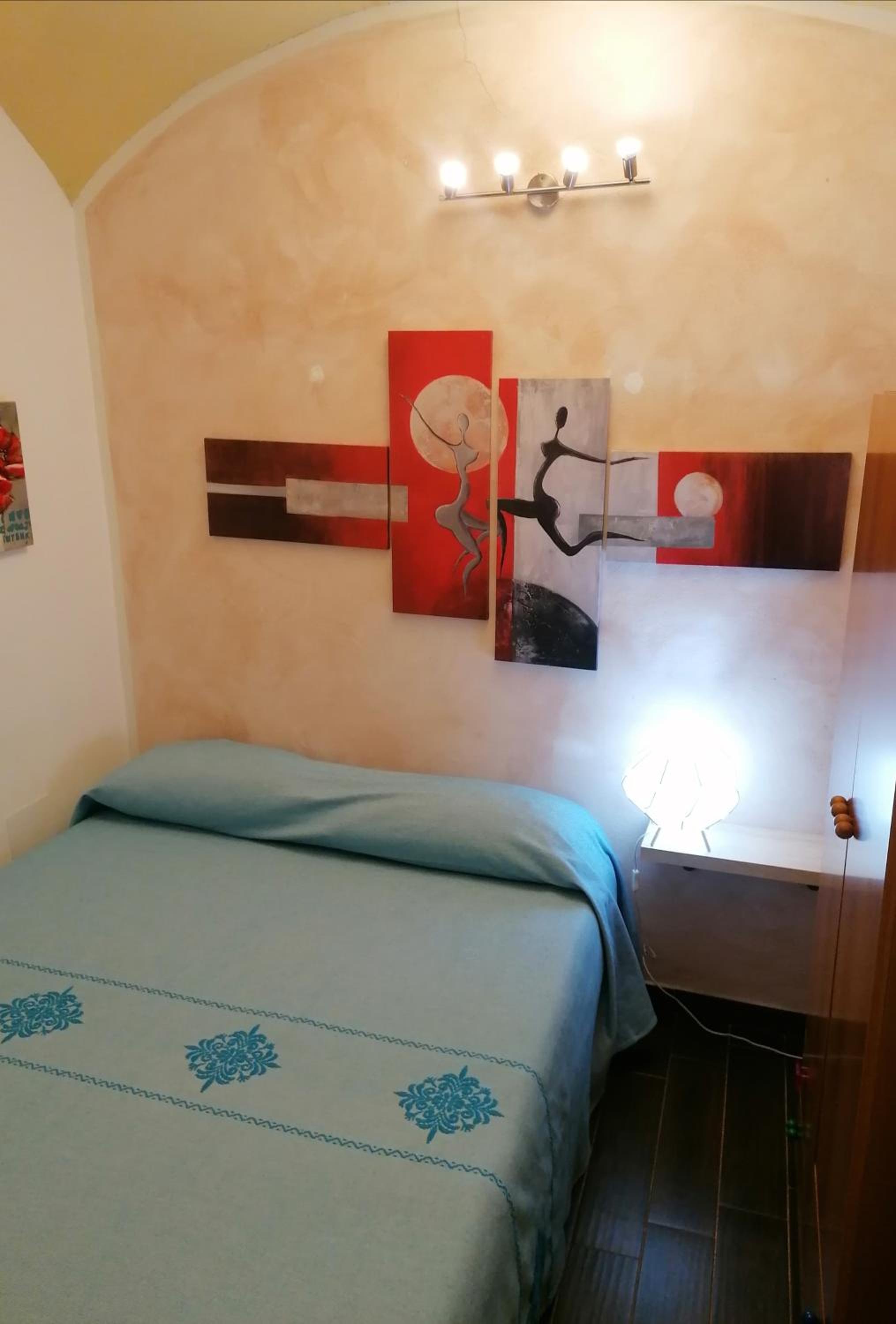 One-Bedroom House