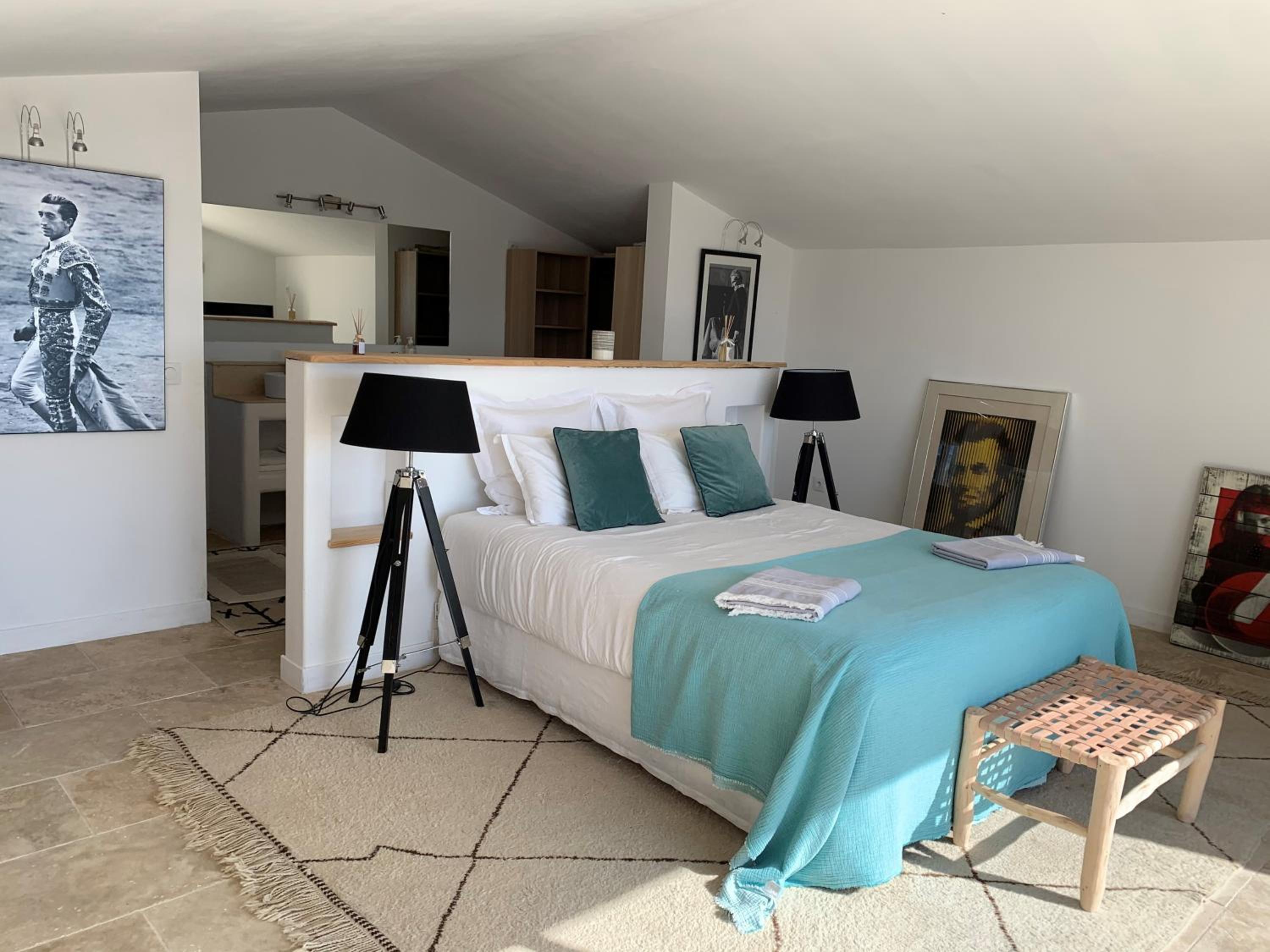 Suite with Lake View photo 3