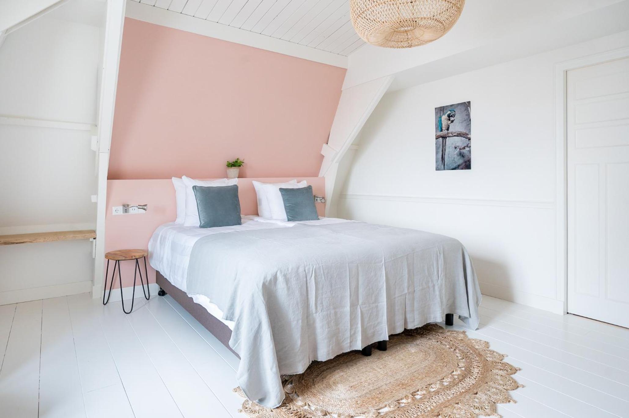 Double Room - Photo 25