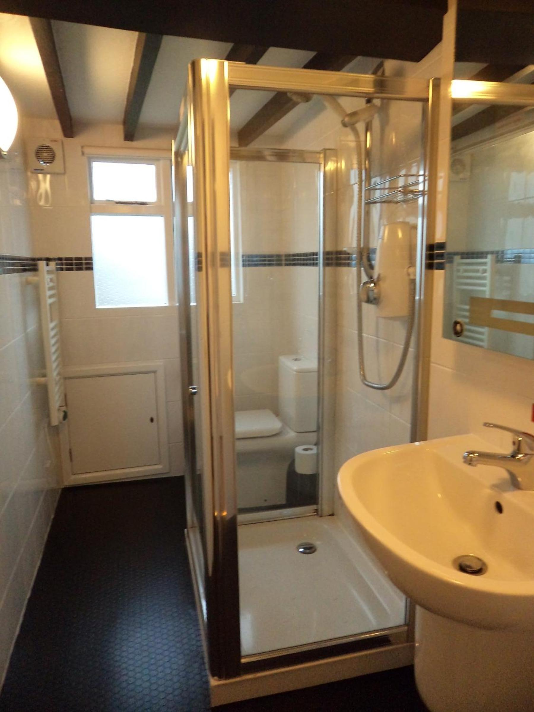 Double Room with Sea View - Photo 9