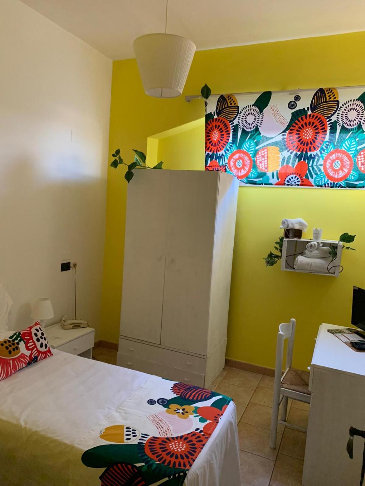 Single Room photo 1