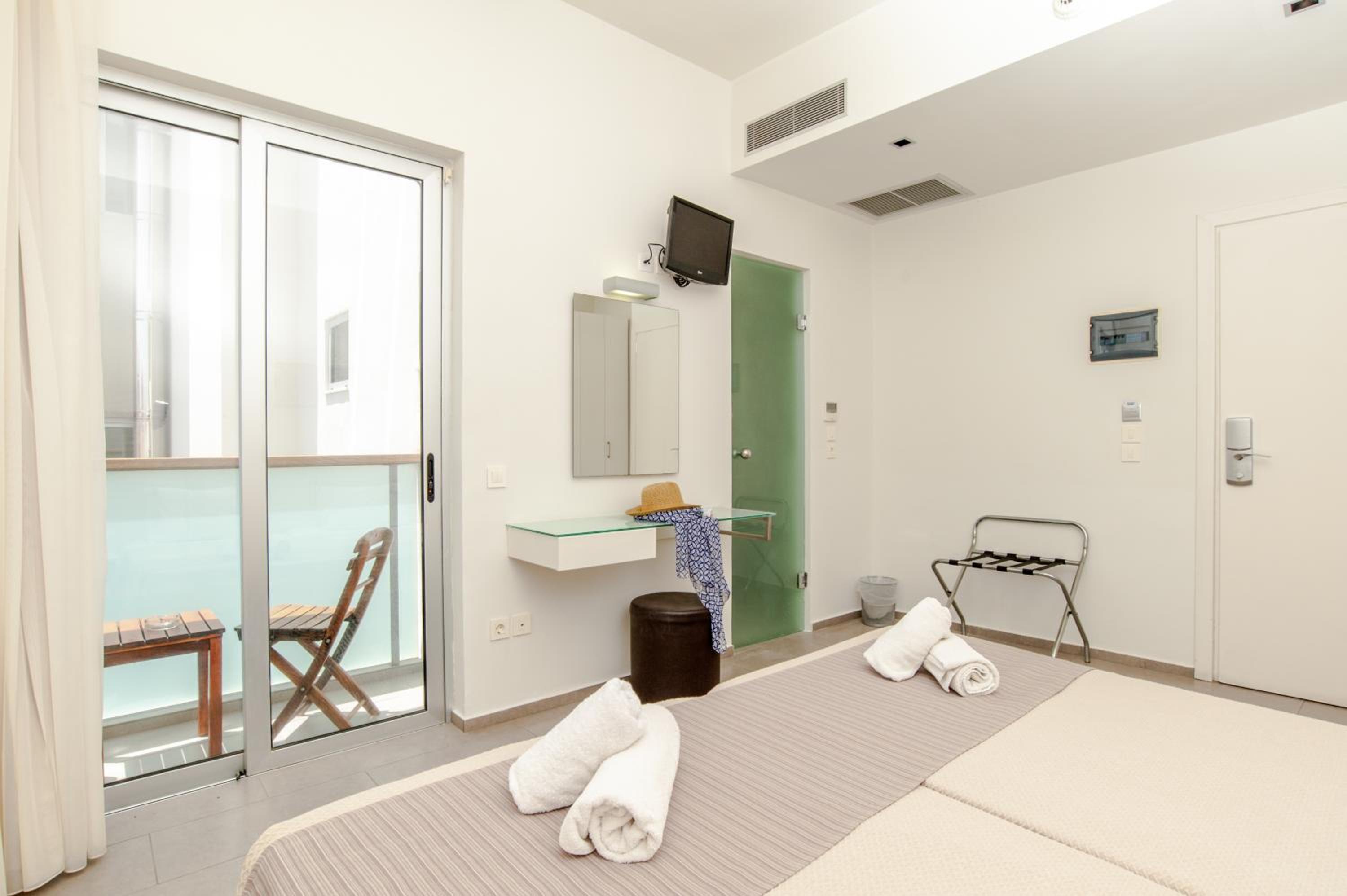 Superior Double Room - Photo 5
