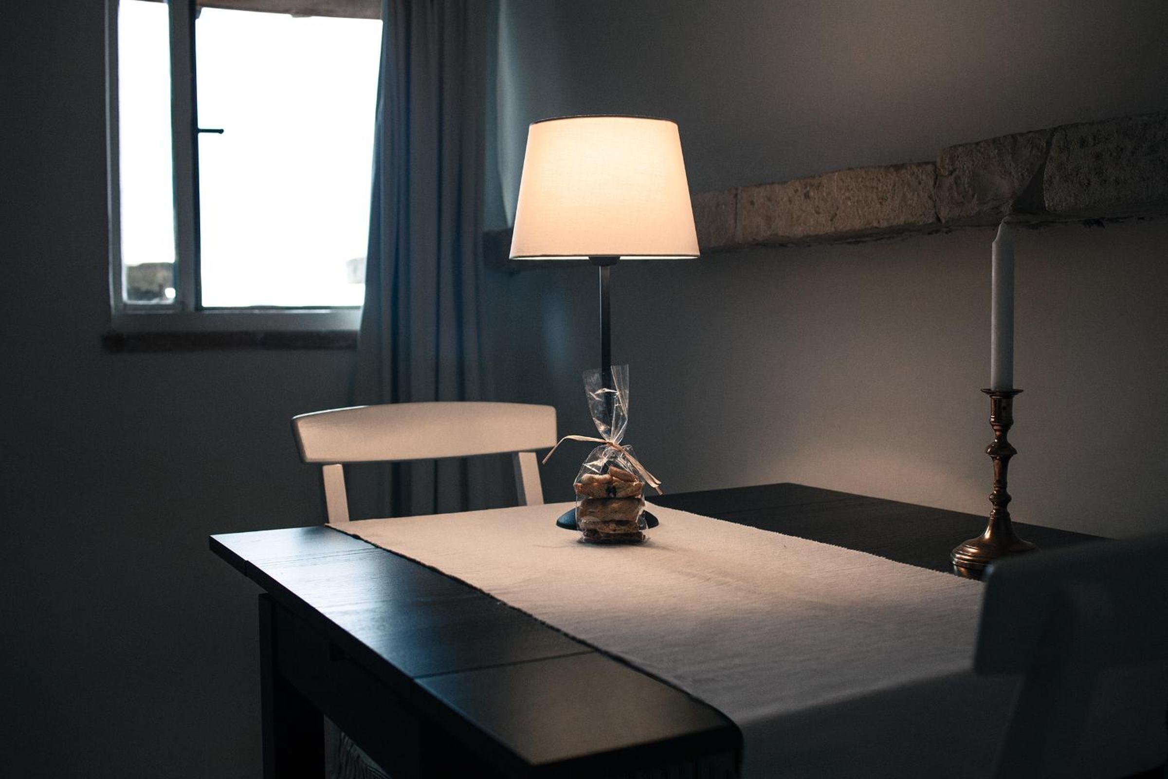 Junior Suite with Lake View - Photo 3