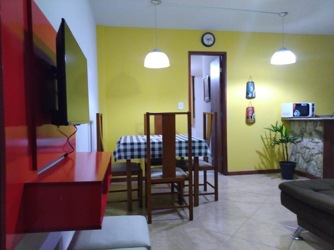 One-Bedroom Apartment - Photo 11