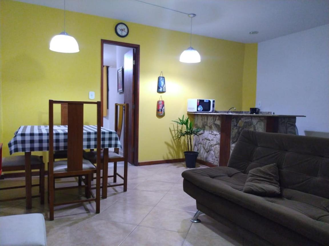 One-Bedroom Apartment - Photo 12