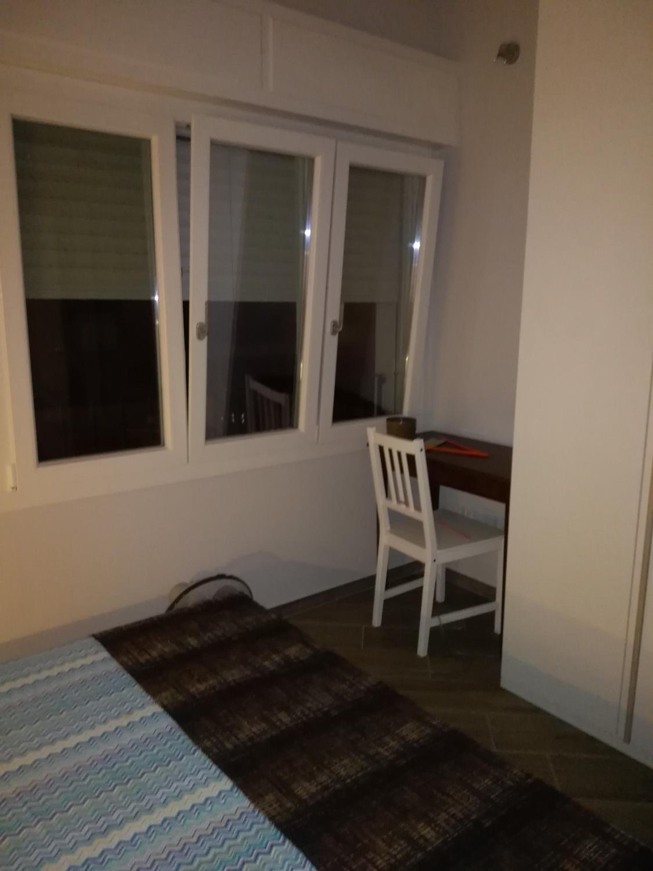 Double Room with Private Bathroom - Photo 5