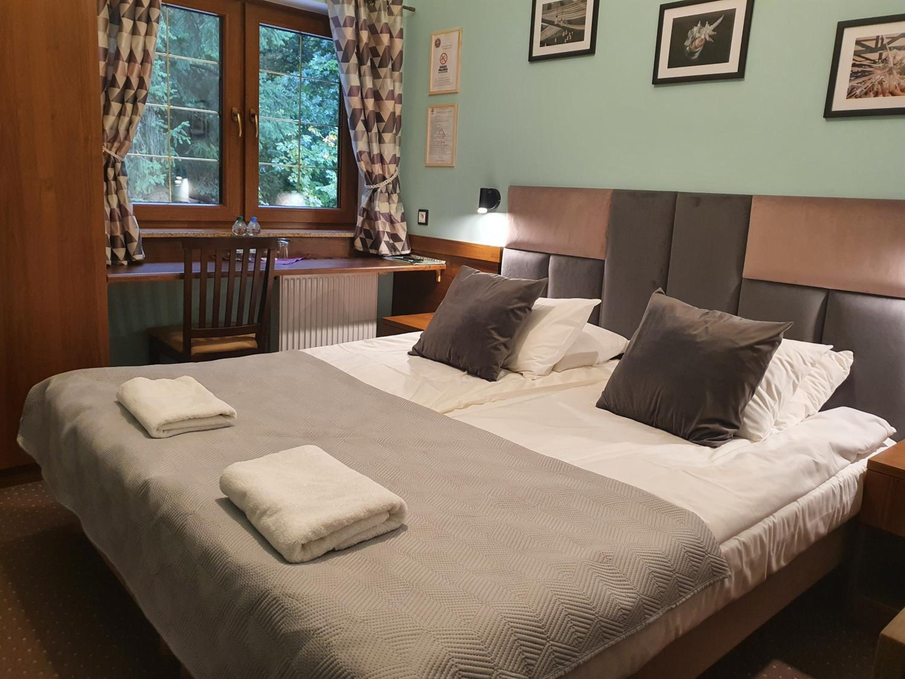Double or Twin Room photo 1