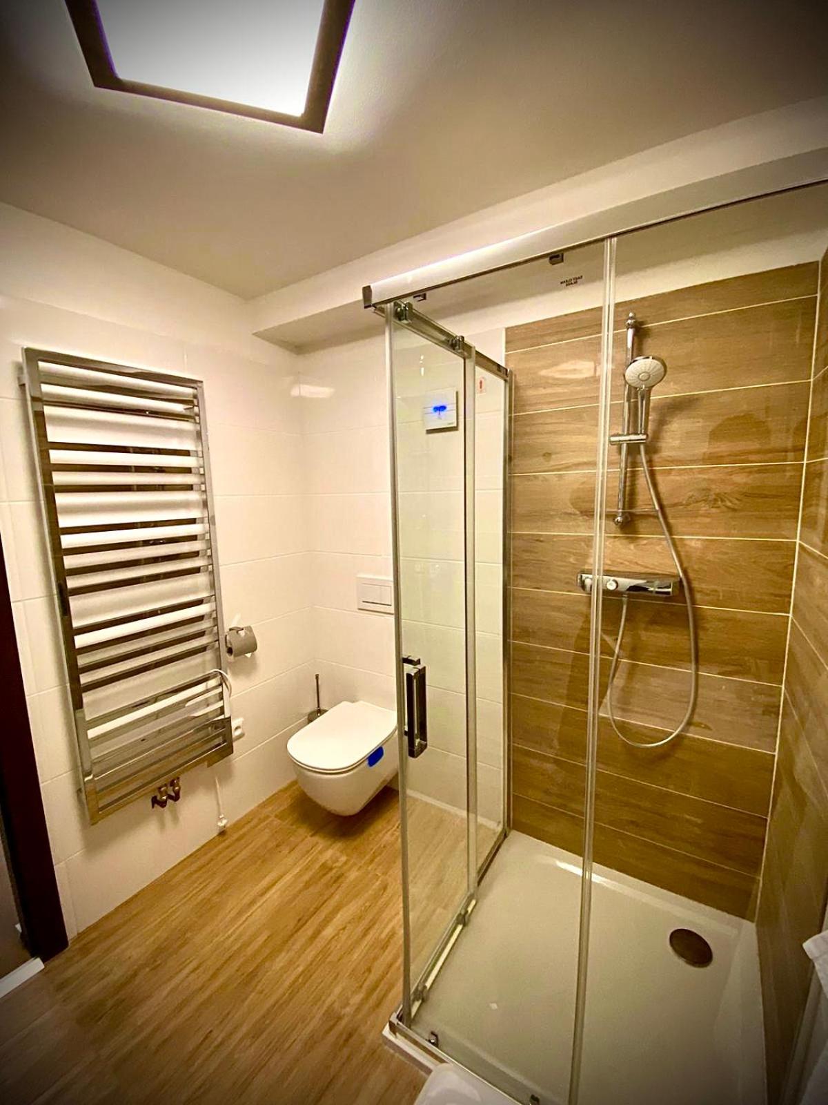 Family Room with Bathroom - Photo 5