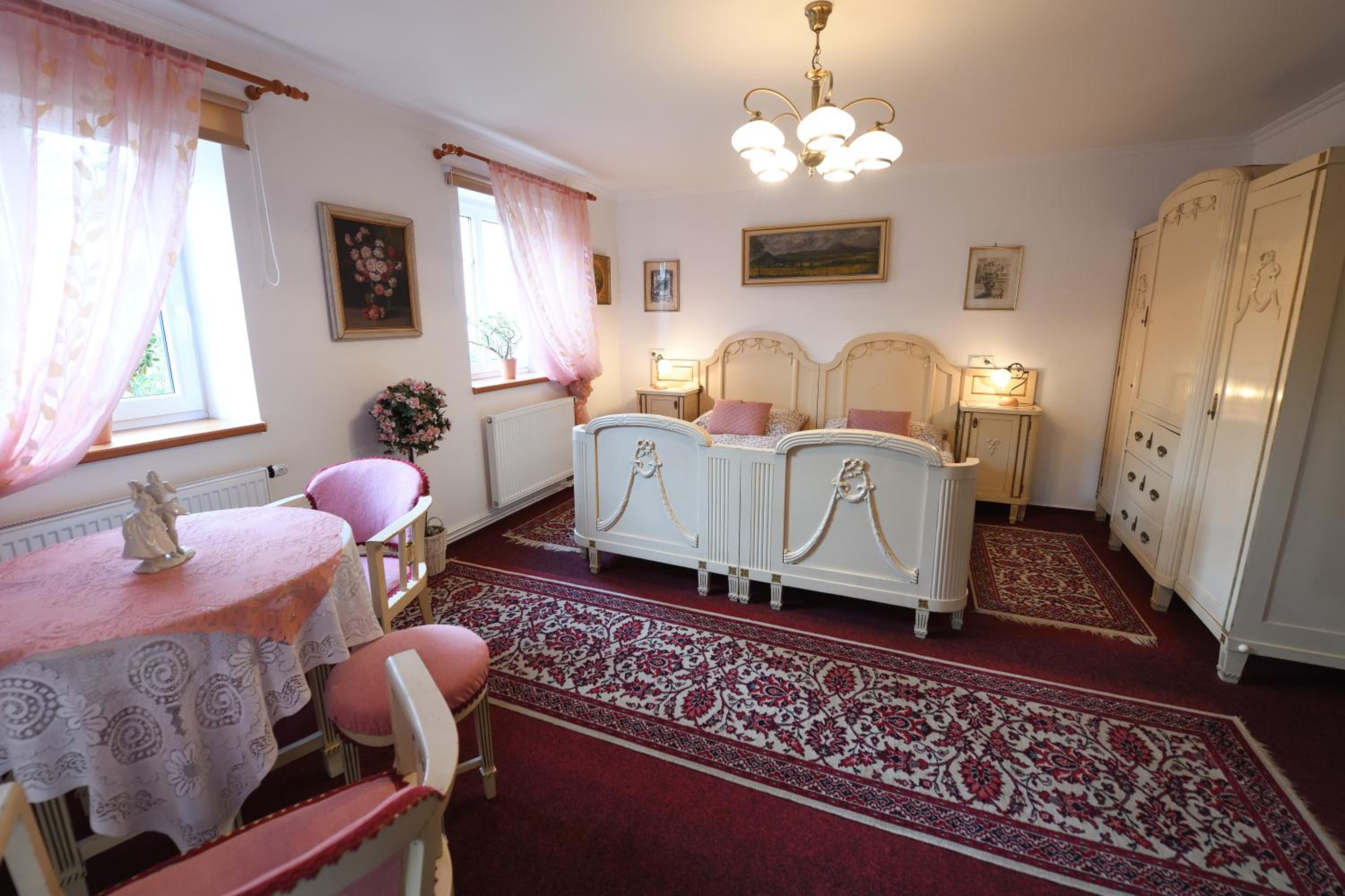 Family Room with Terrace photo 2