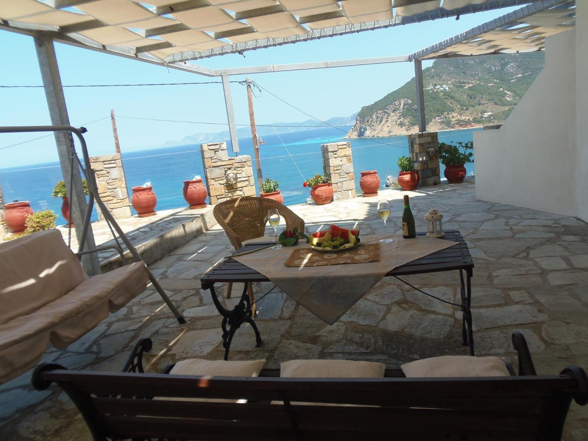Triple Room with Sea View - Photo 25