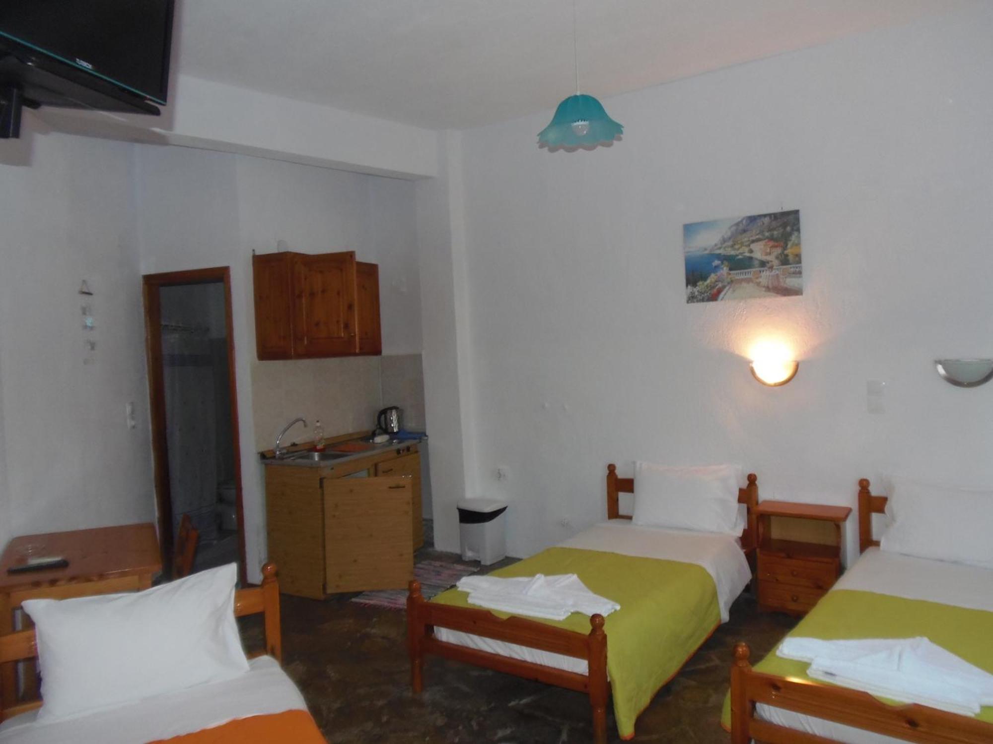 Triple Room with Sea View - Photo 1