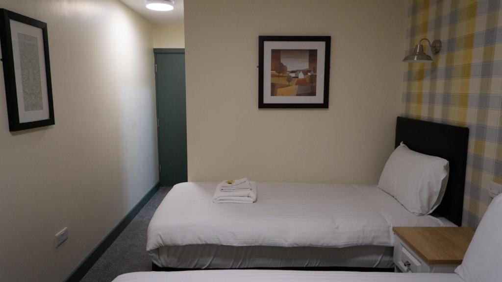 Standard Twin Room - Photo 1