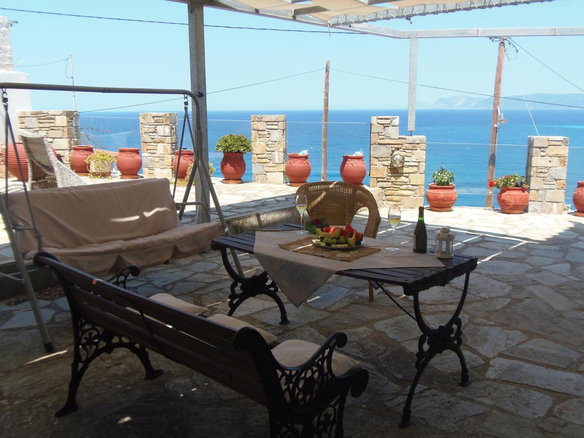 Triple Room with Sea View - Photo 12