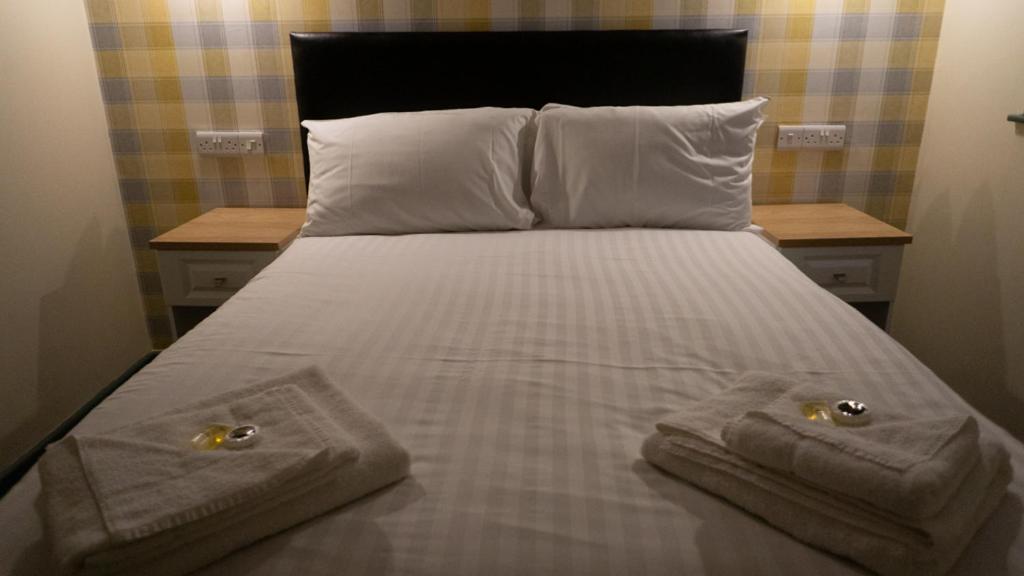 Standard Double Room - Photo 4