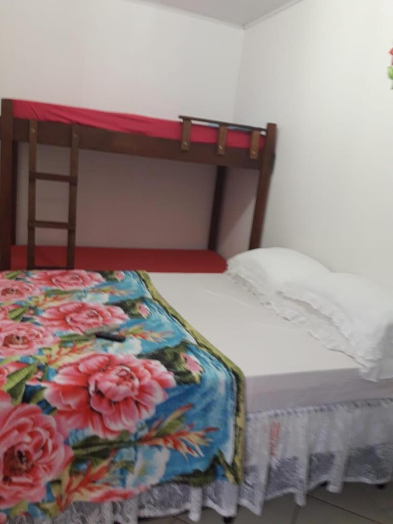 Economy Quadruple Room with External Bathroom  - Photo 2