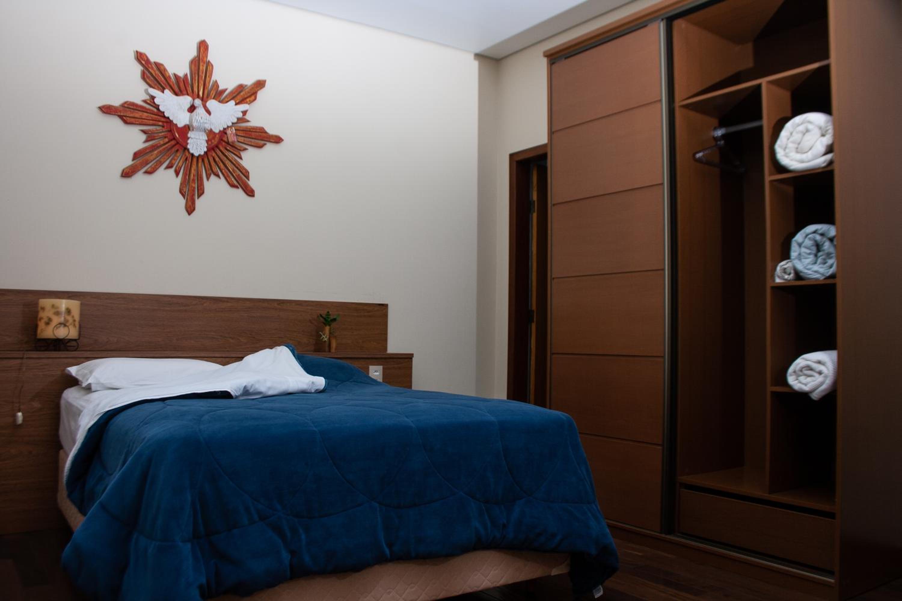 One-Bedroom Apartment (2 Adults)