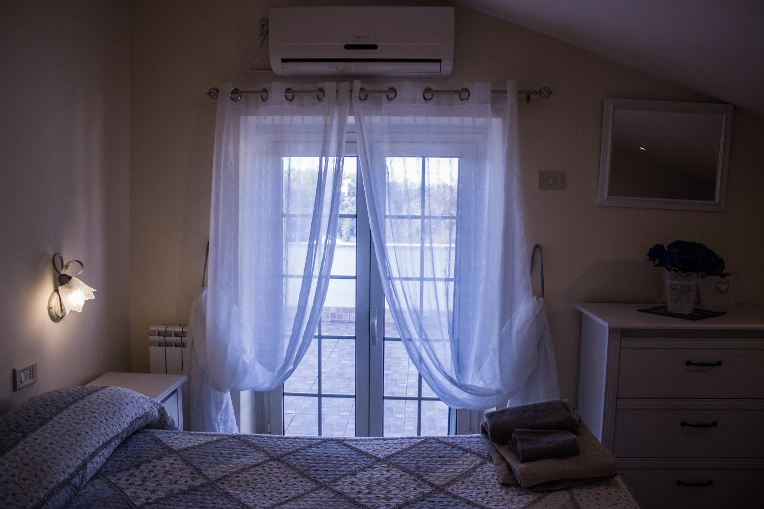 Double Room with Private Bathroom photo 3