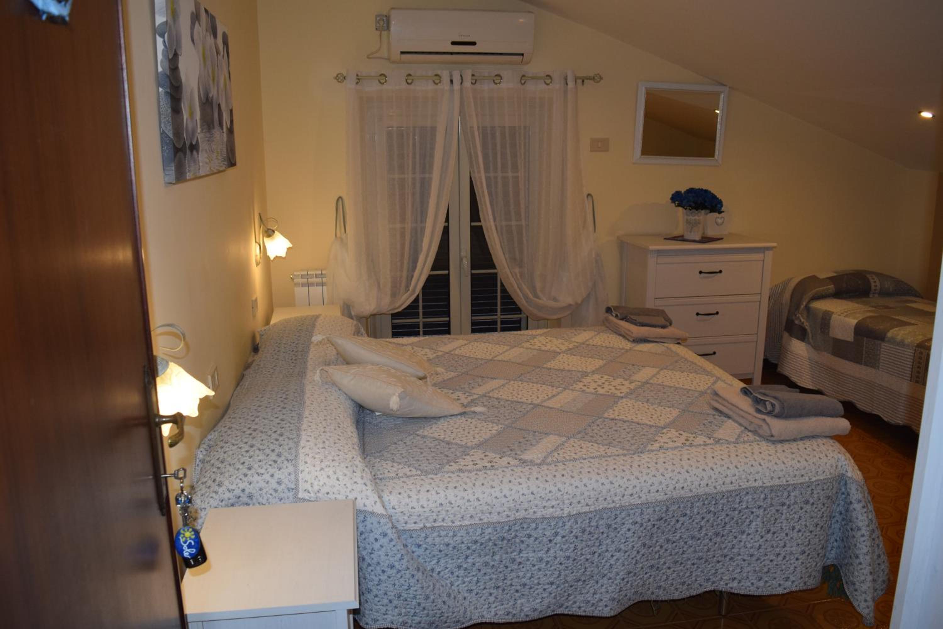 Double Room with Private Bathroom photo 1