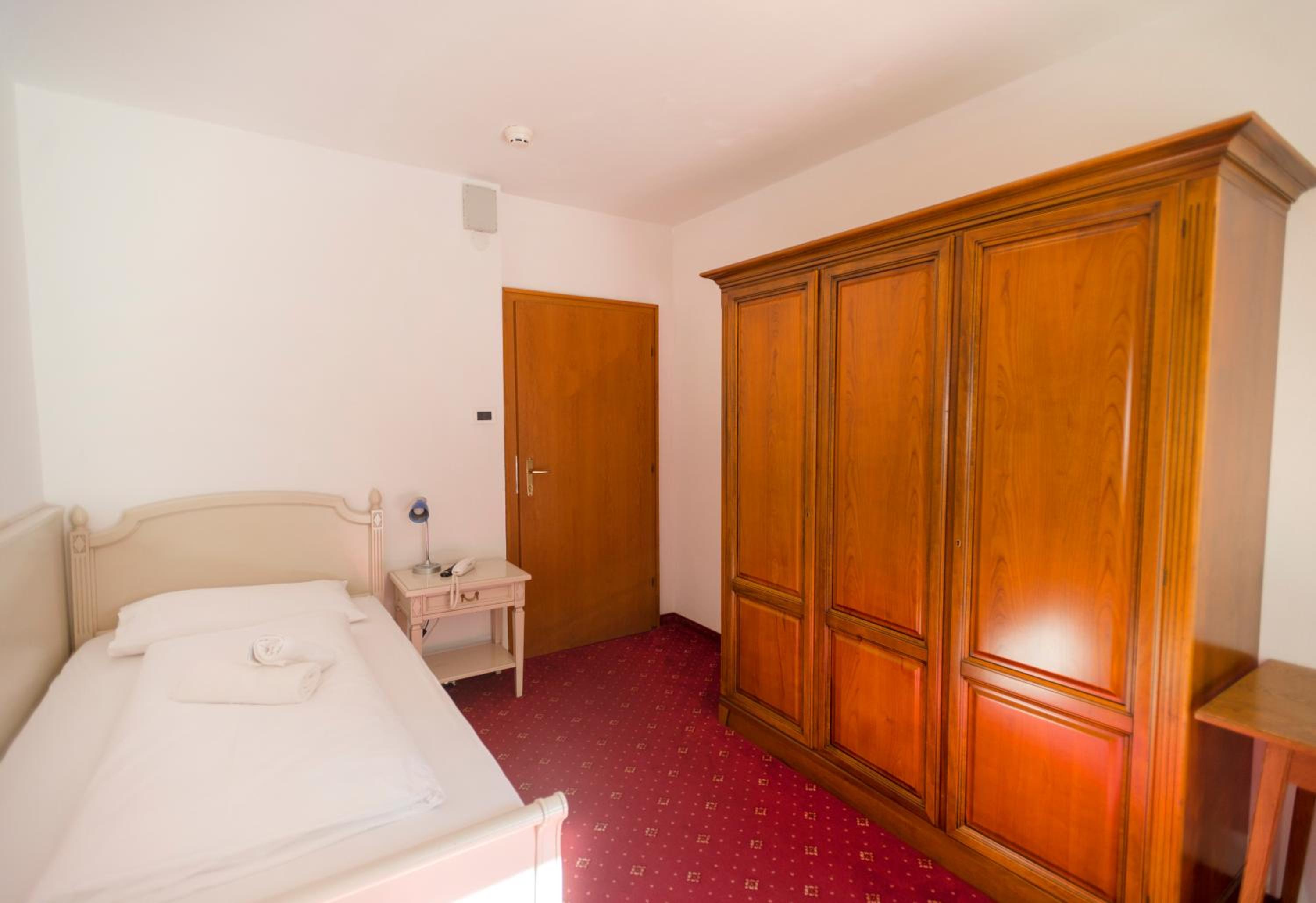 Single Room With Balcony