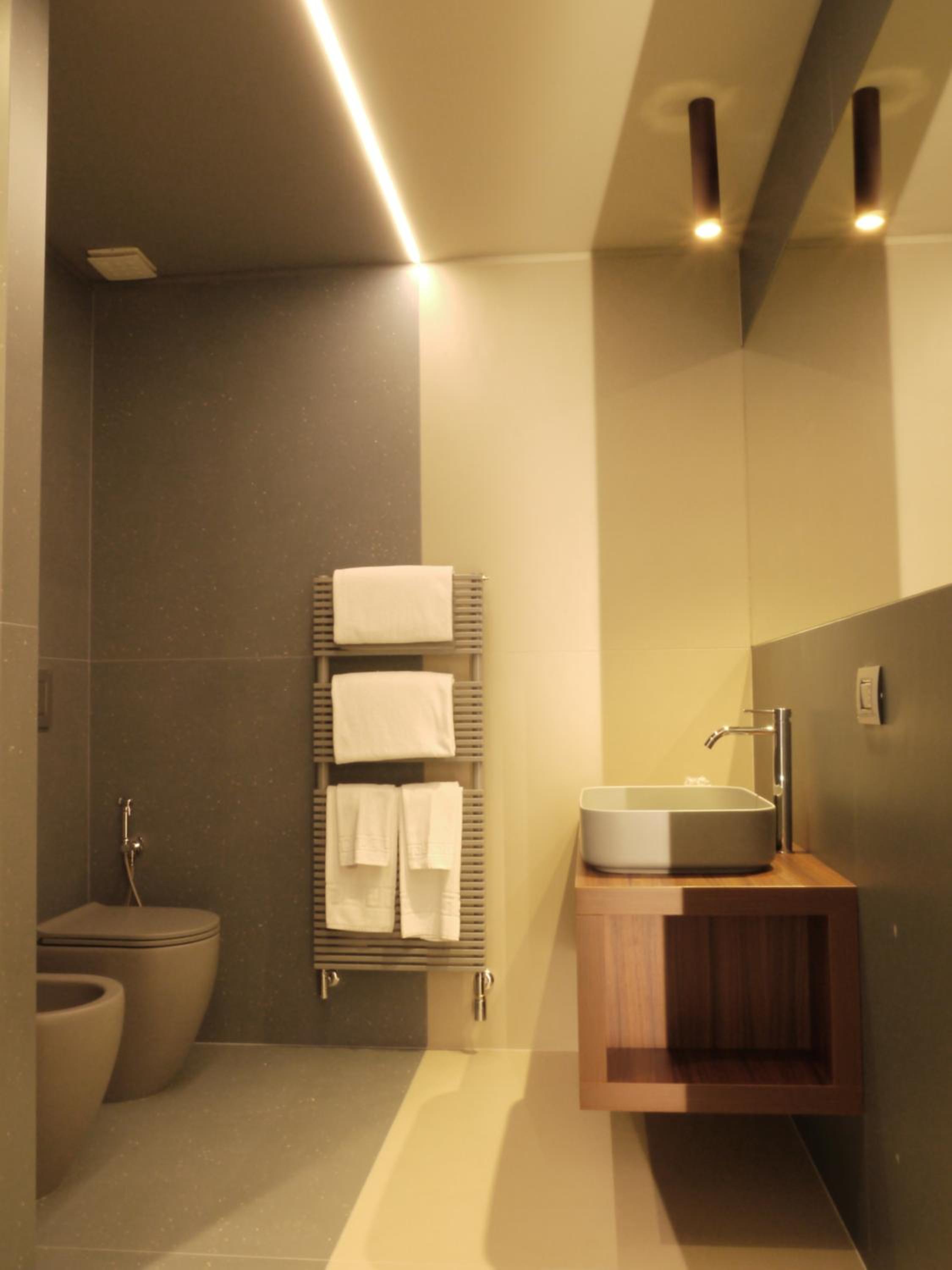 Double or Twin Room - Photo 14