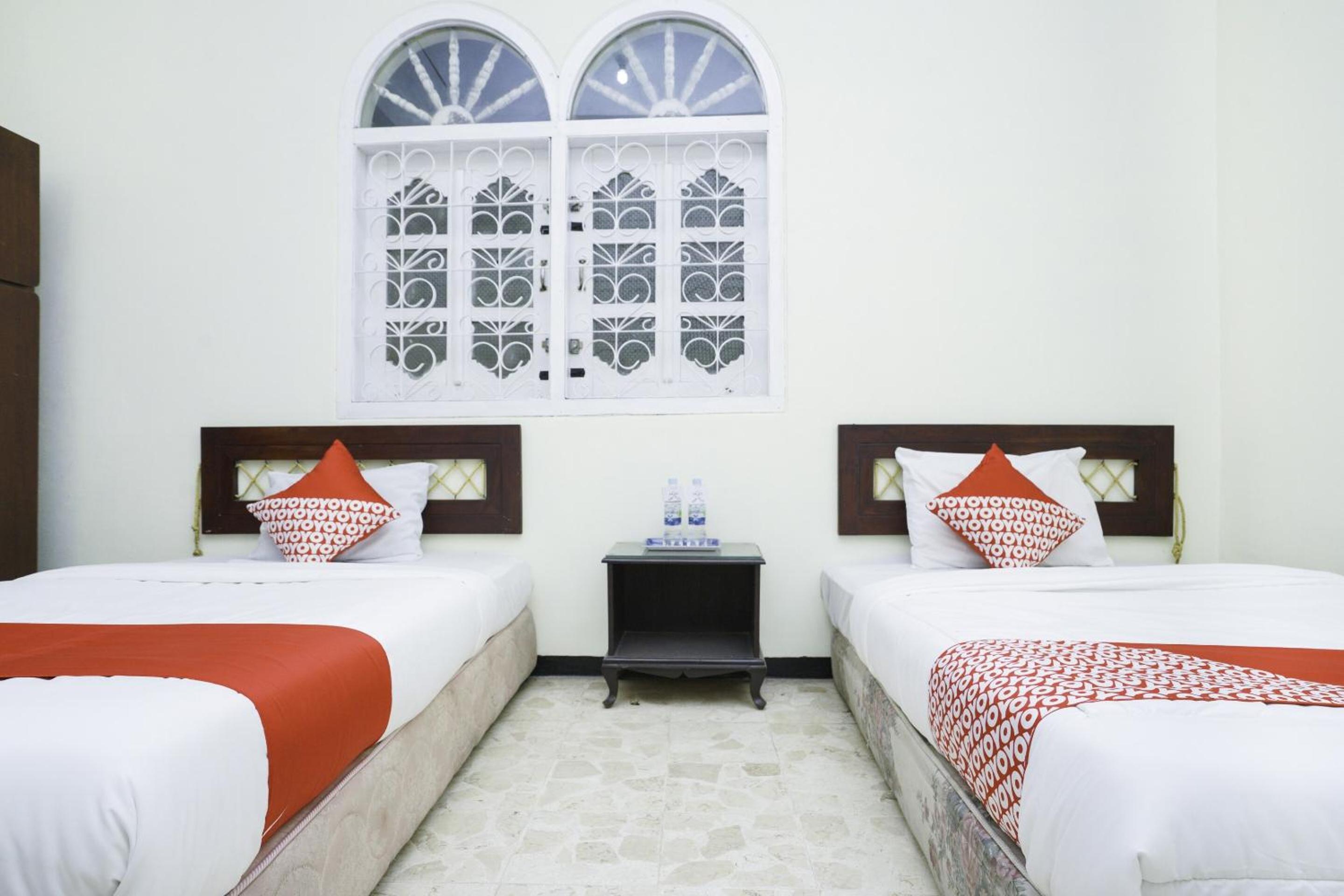 Delxue Twin Room photo 3
