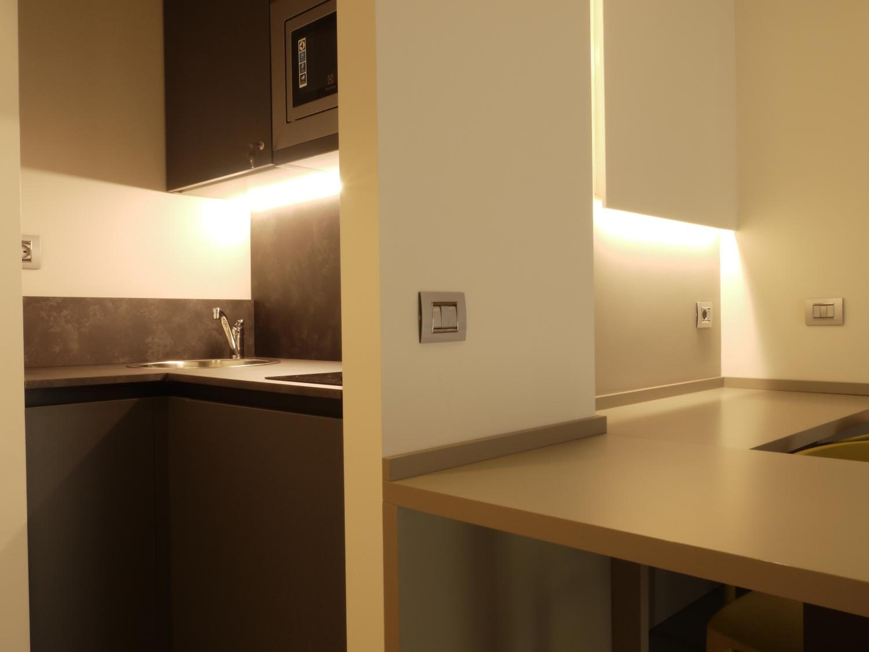 Triple Room with Balcony - Photo 3
