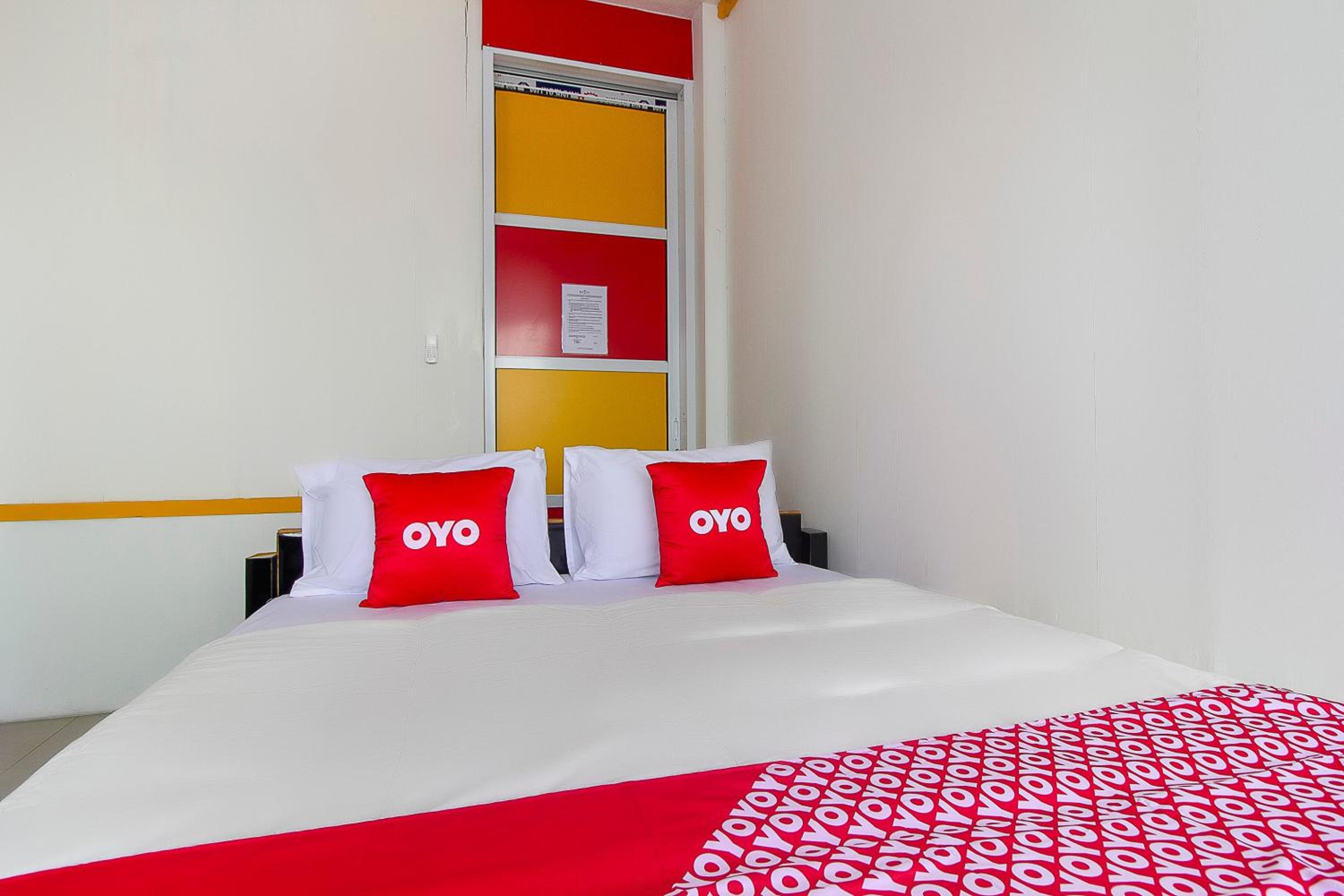 Standard Double Room - Photo 25