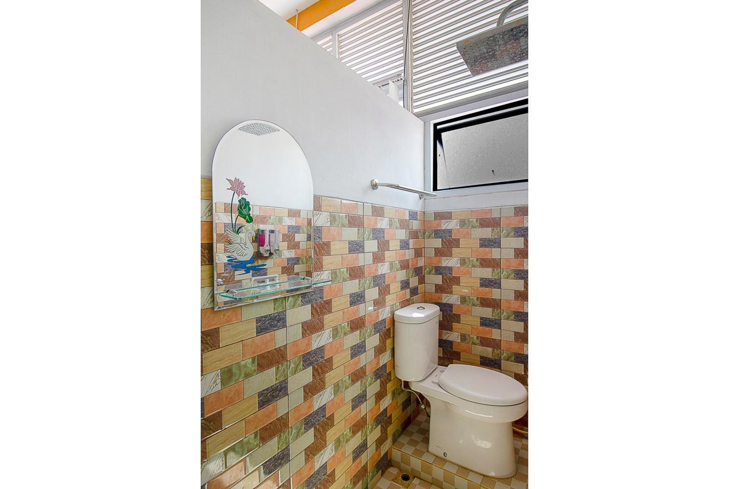 Standard Double Room - Photo 19