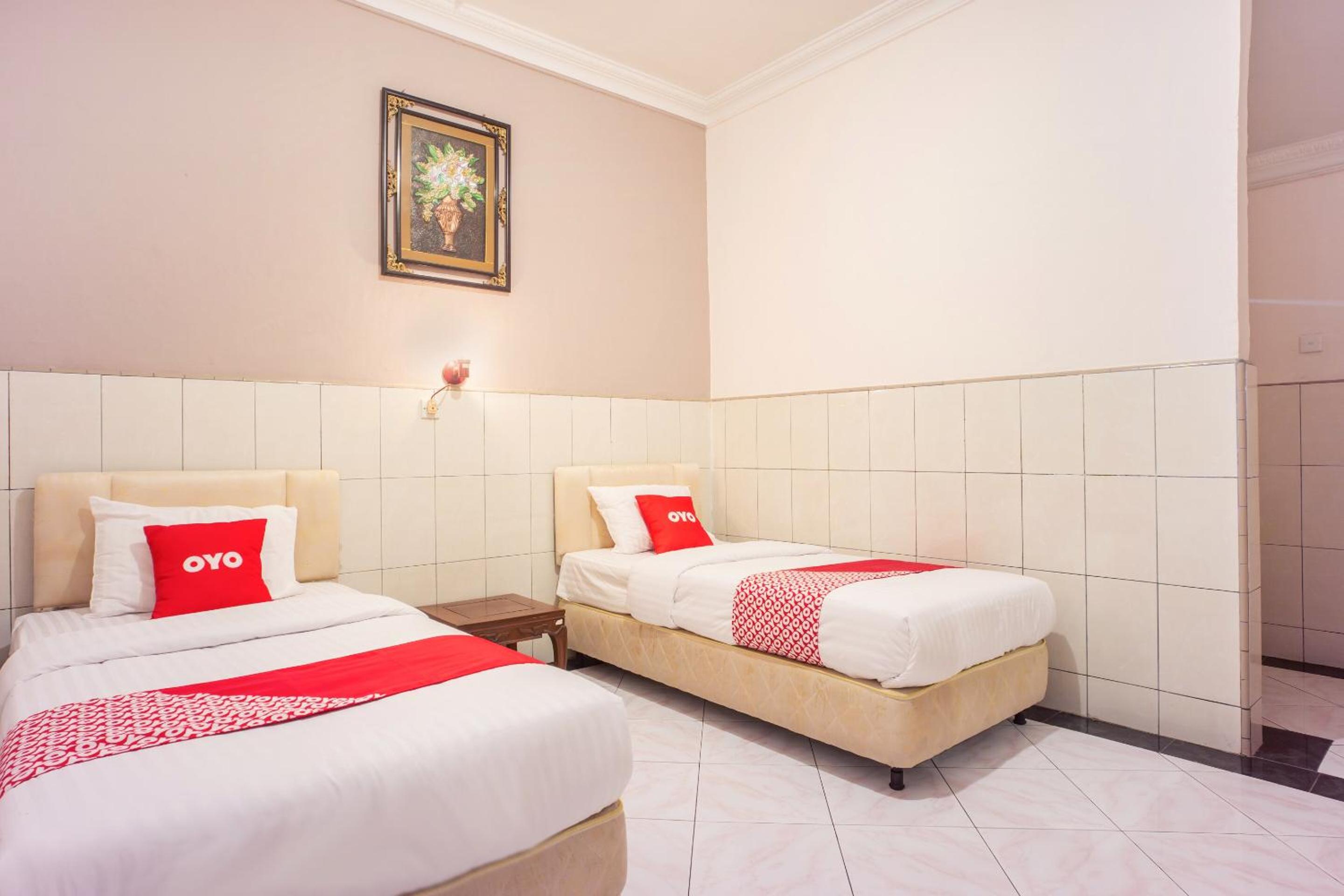 Delxue Twin Room - Photo 7