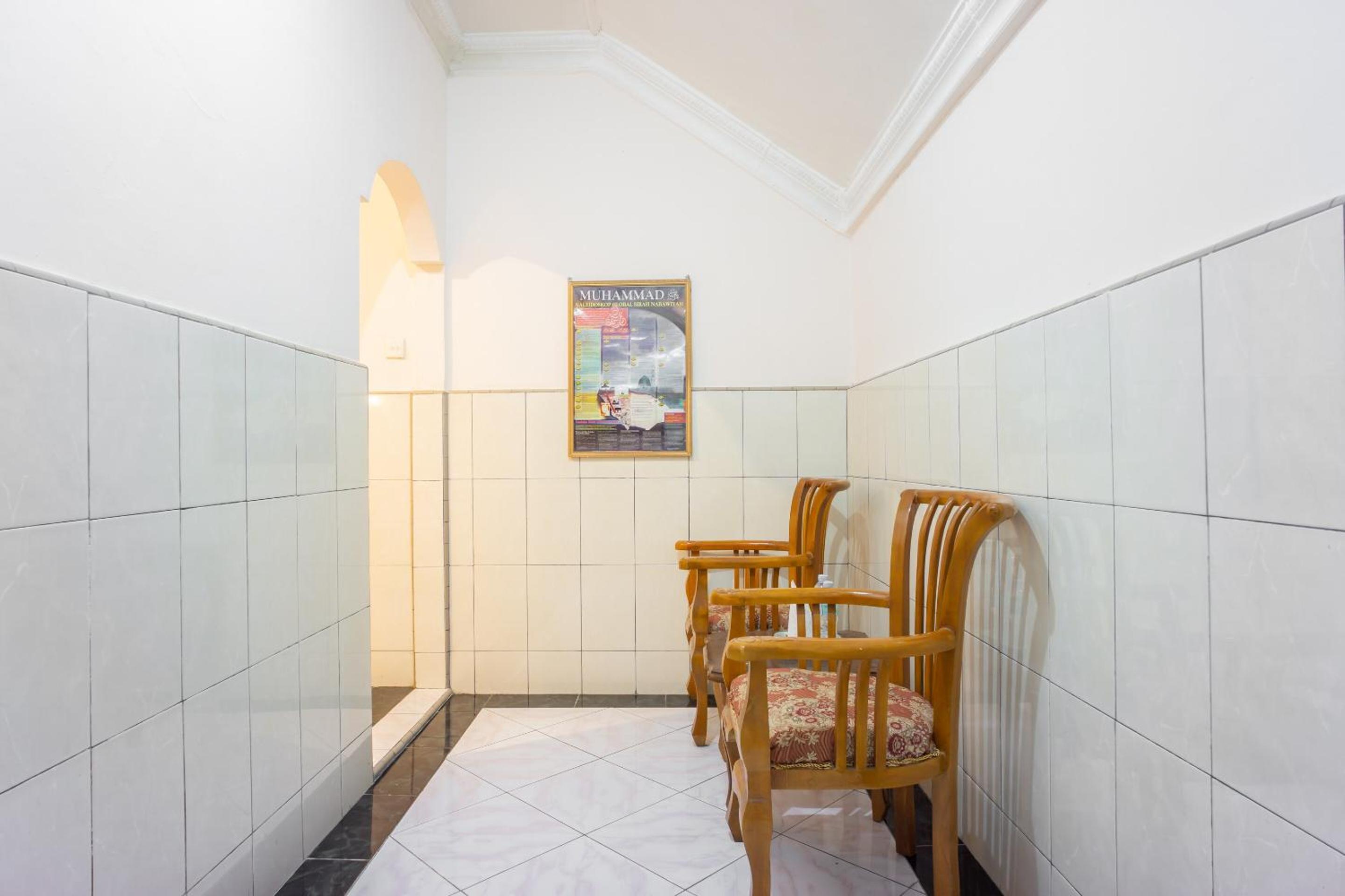 Delxue Twin Room - Photo 3