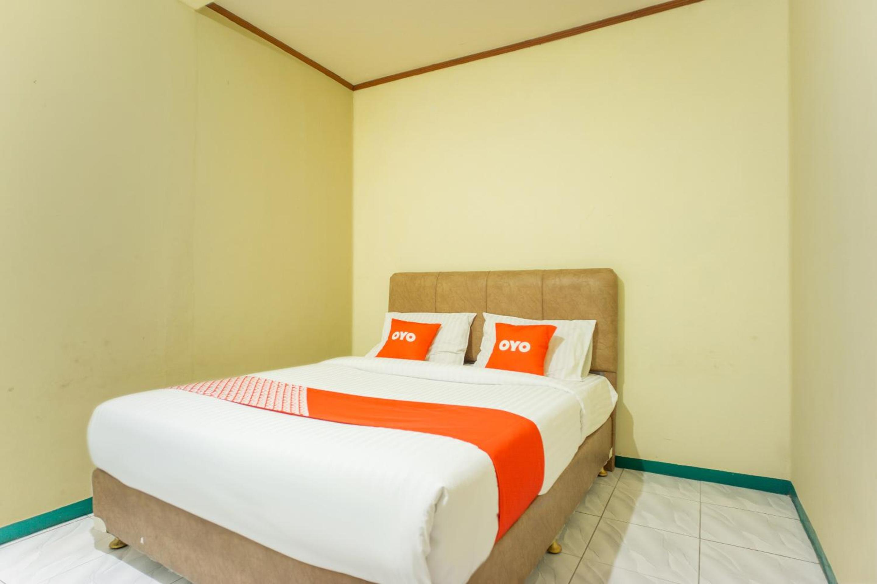 Standard Double Room - Photo 1