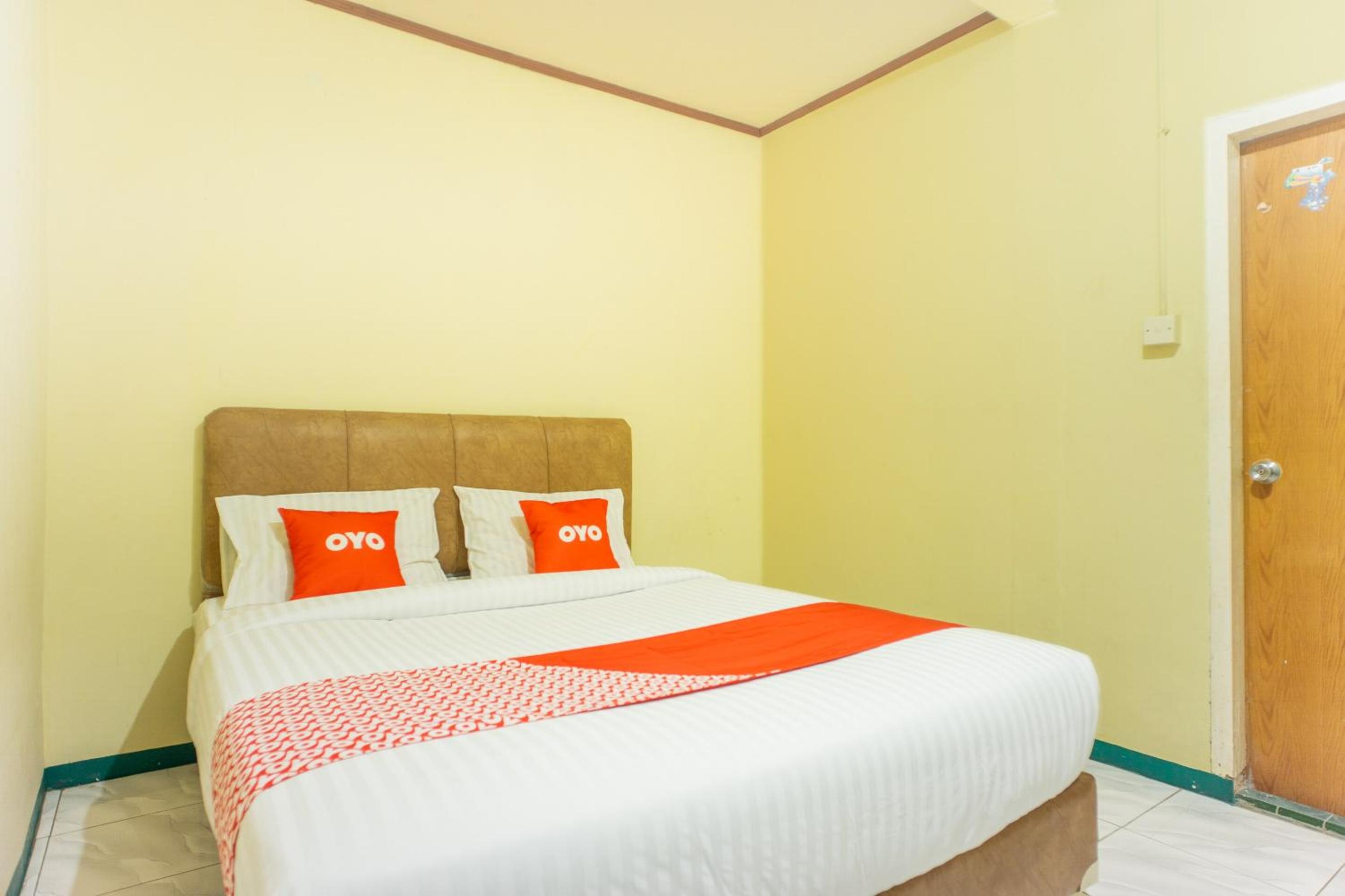 Standard Double Room - Photo 6