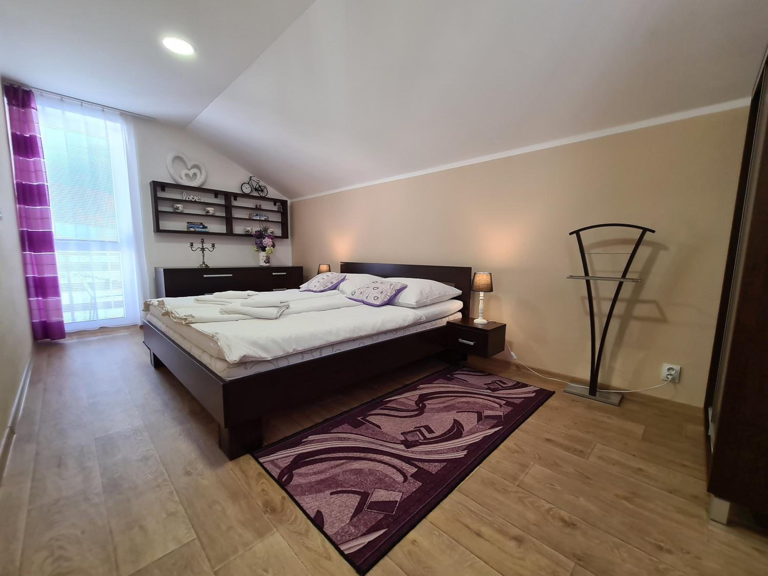 Deluxe Apartment - Photo 1