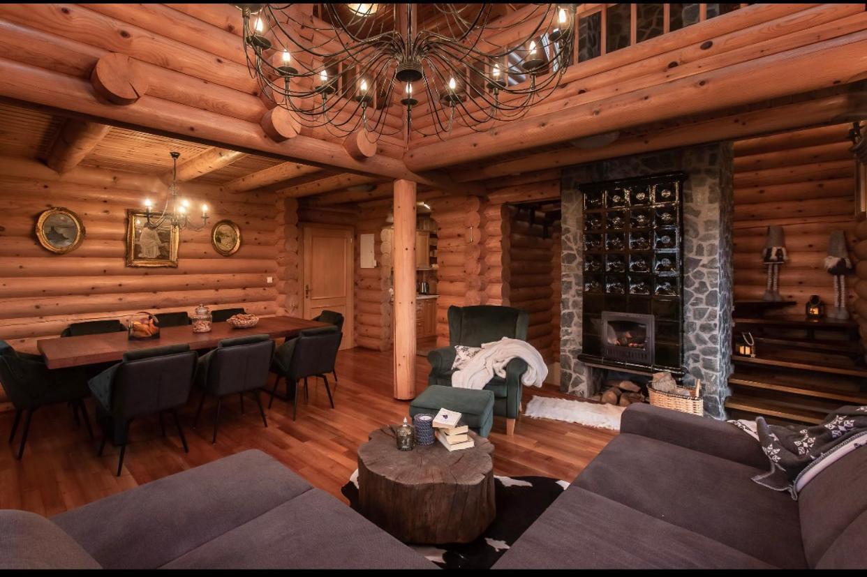 Chalet photo 1